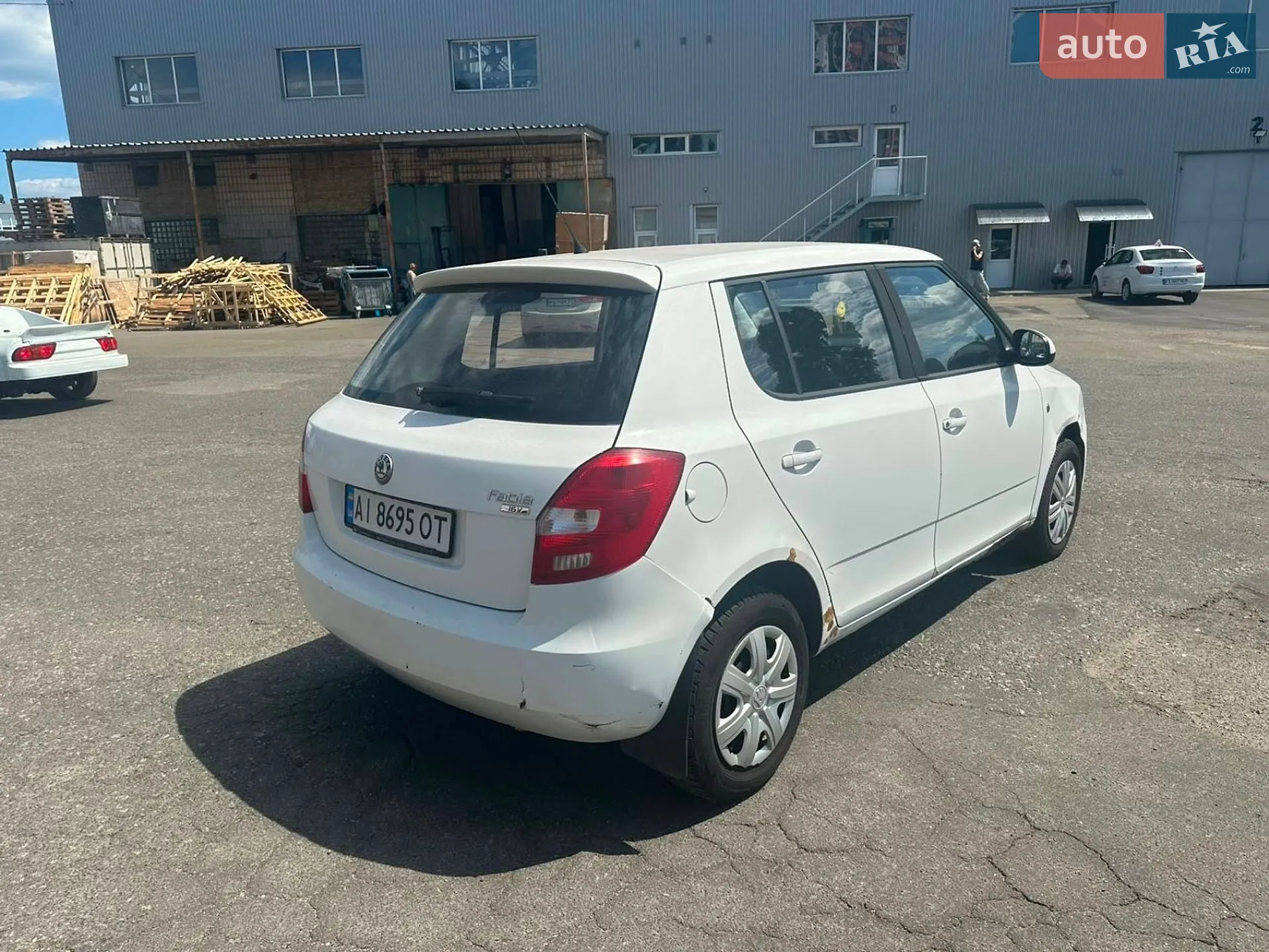 2010 Skoda Fabia - мініатюра 4