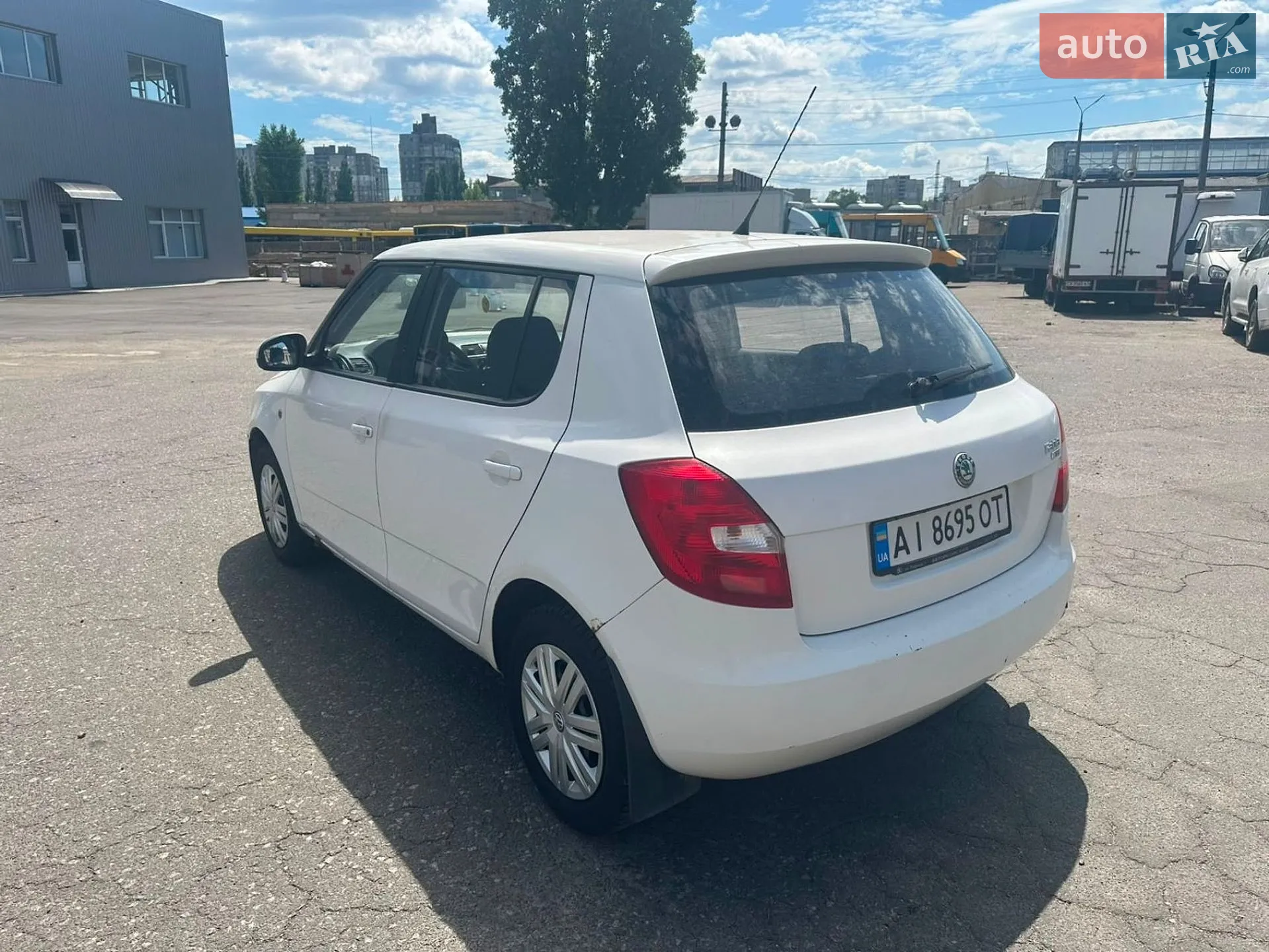 2010 Skoda Fabia - мініатюра 5