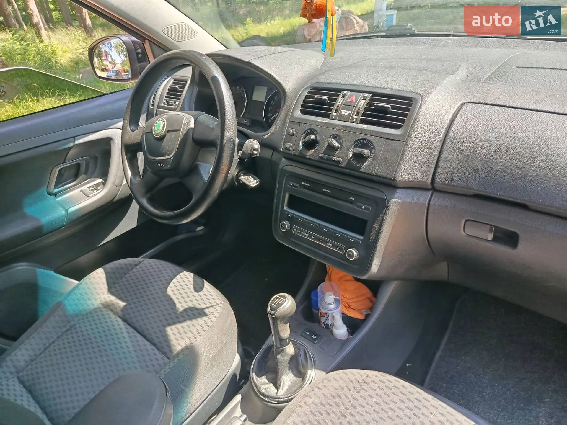 2011 Skoda Fabia - мініатюра 10