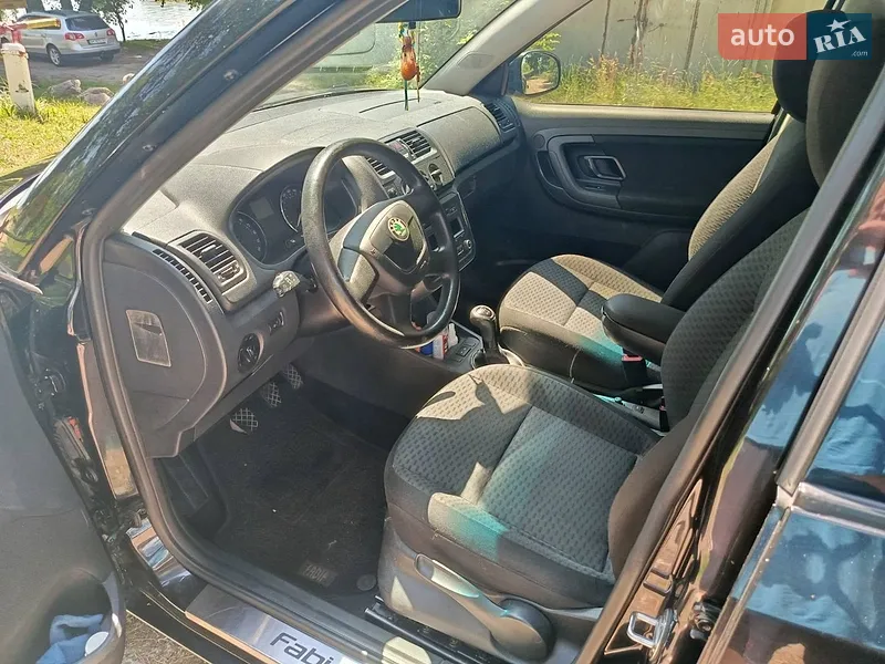 Skoda Fabia 2011 VIN TMBJK25J1B3208207 фото оголошення 14 з 54