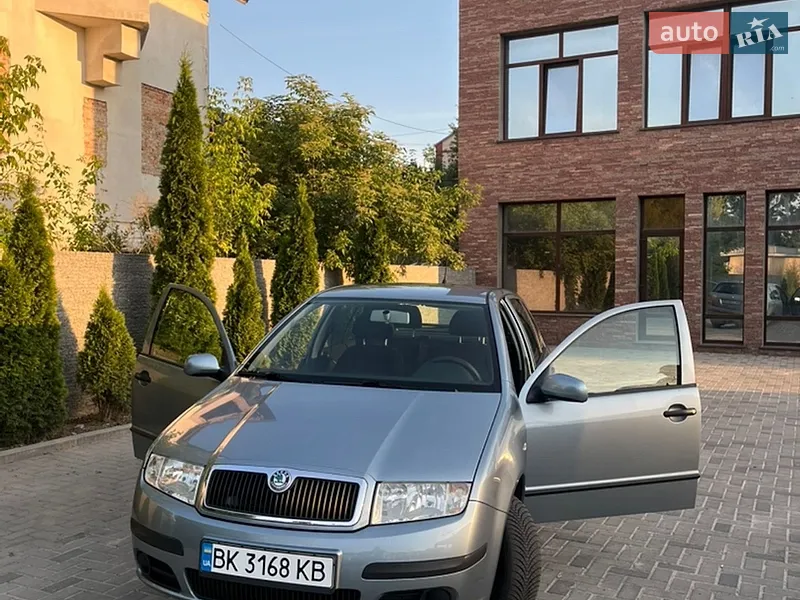 Skoda Fabia 2005 VIN TMBNC26Y264422522 фото оголошення 2 з 47
