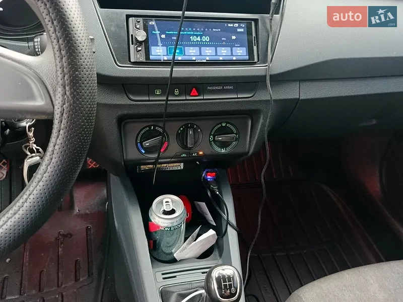 Skoda Fabia 2017 VIN TMBEB2NJ2JB500468 фото оголошення 34 з 75