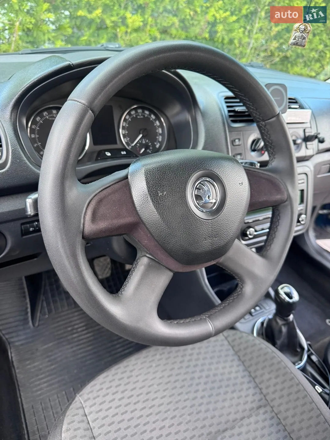 2013 Skoda Fabia - мініатюра 28