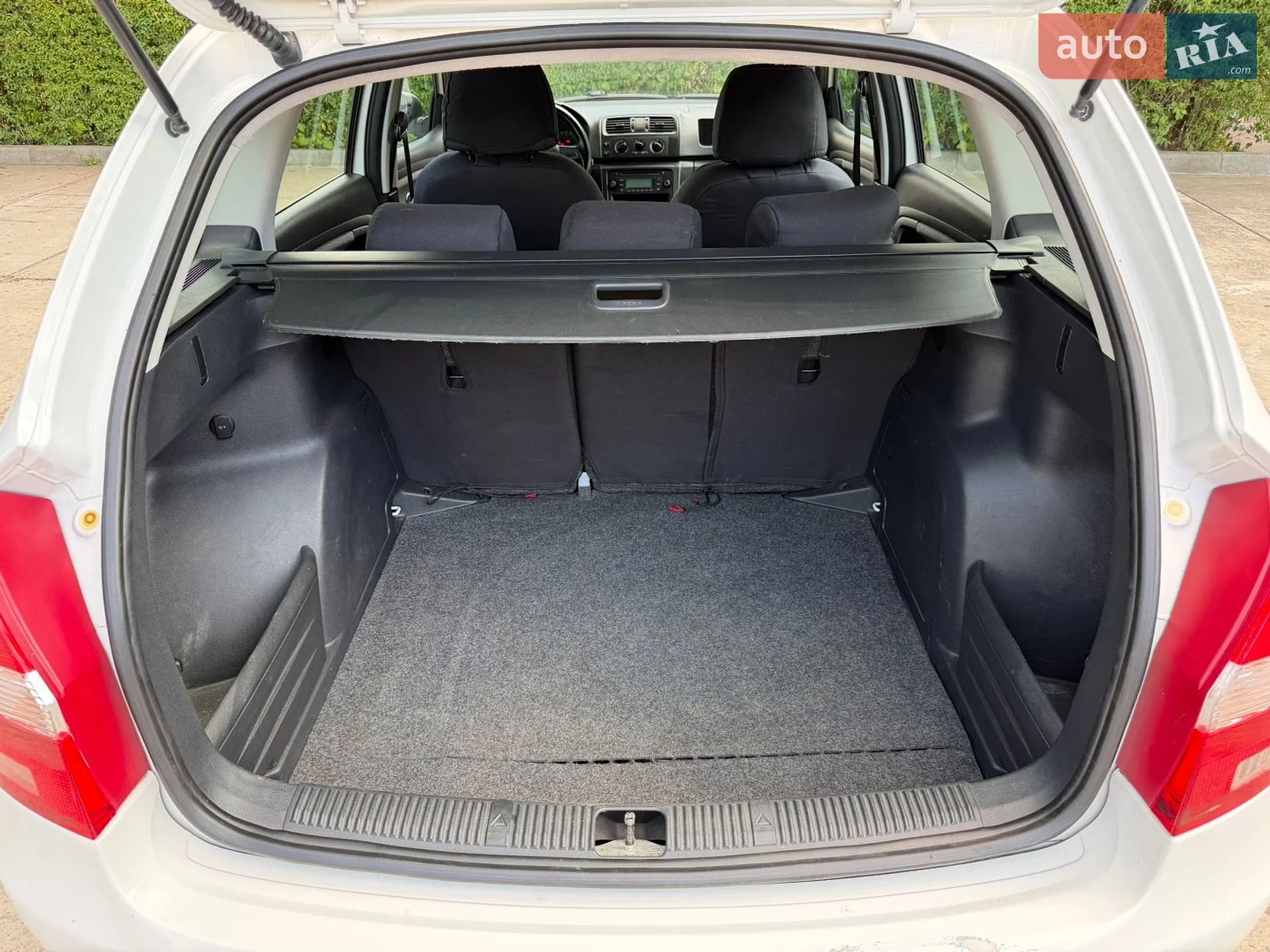 2014 Skoda Fabia - мініатюра 46