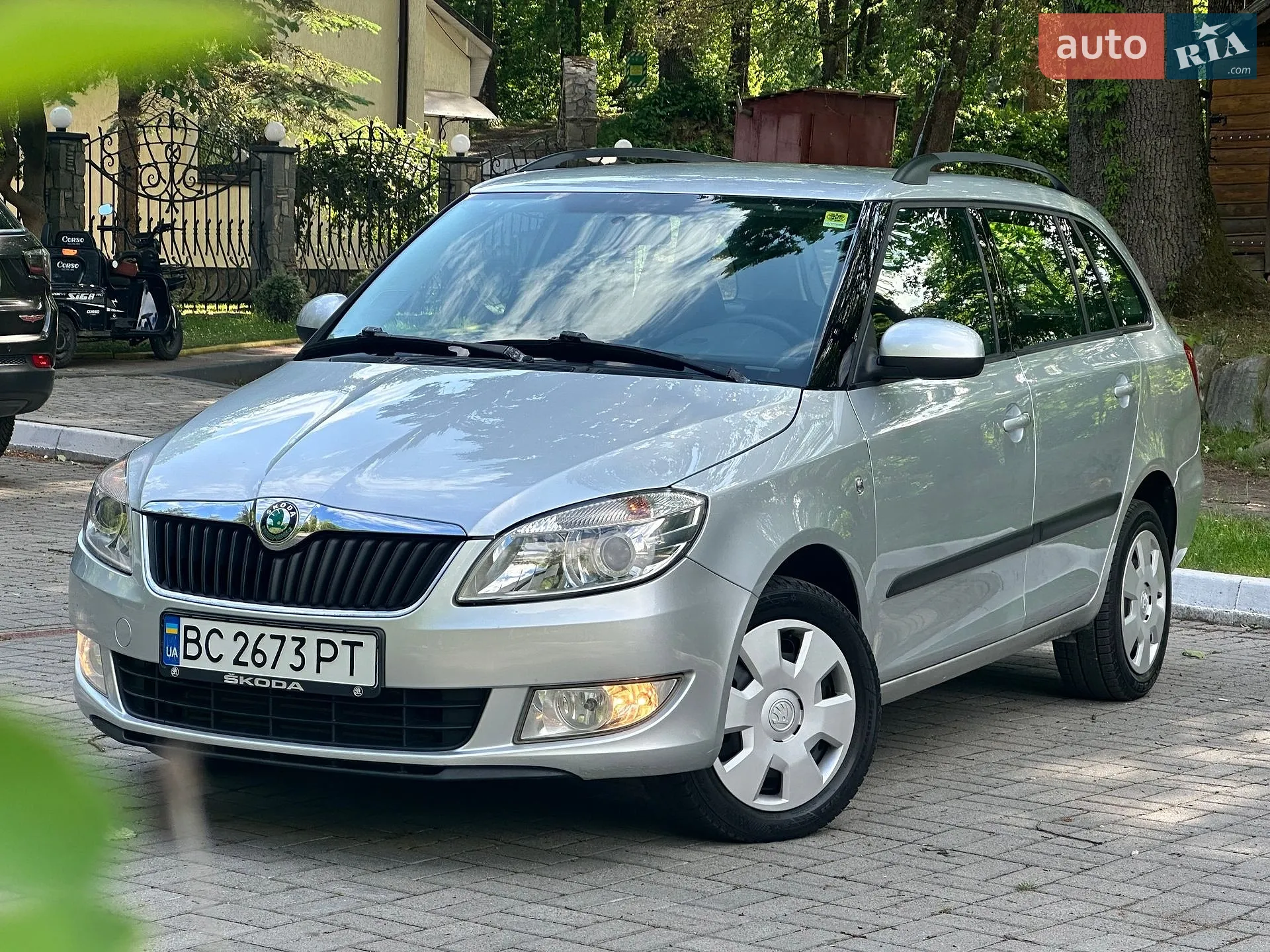 2010 Skoda Fabia - мініатюра 21