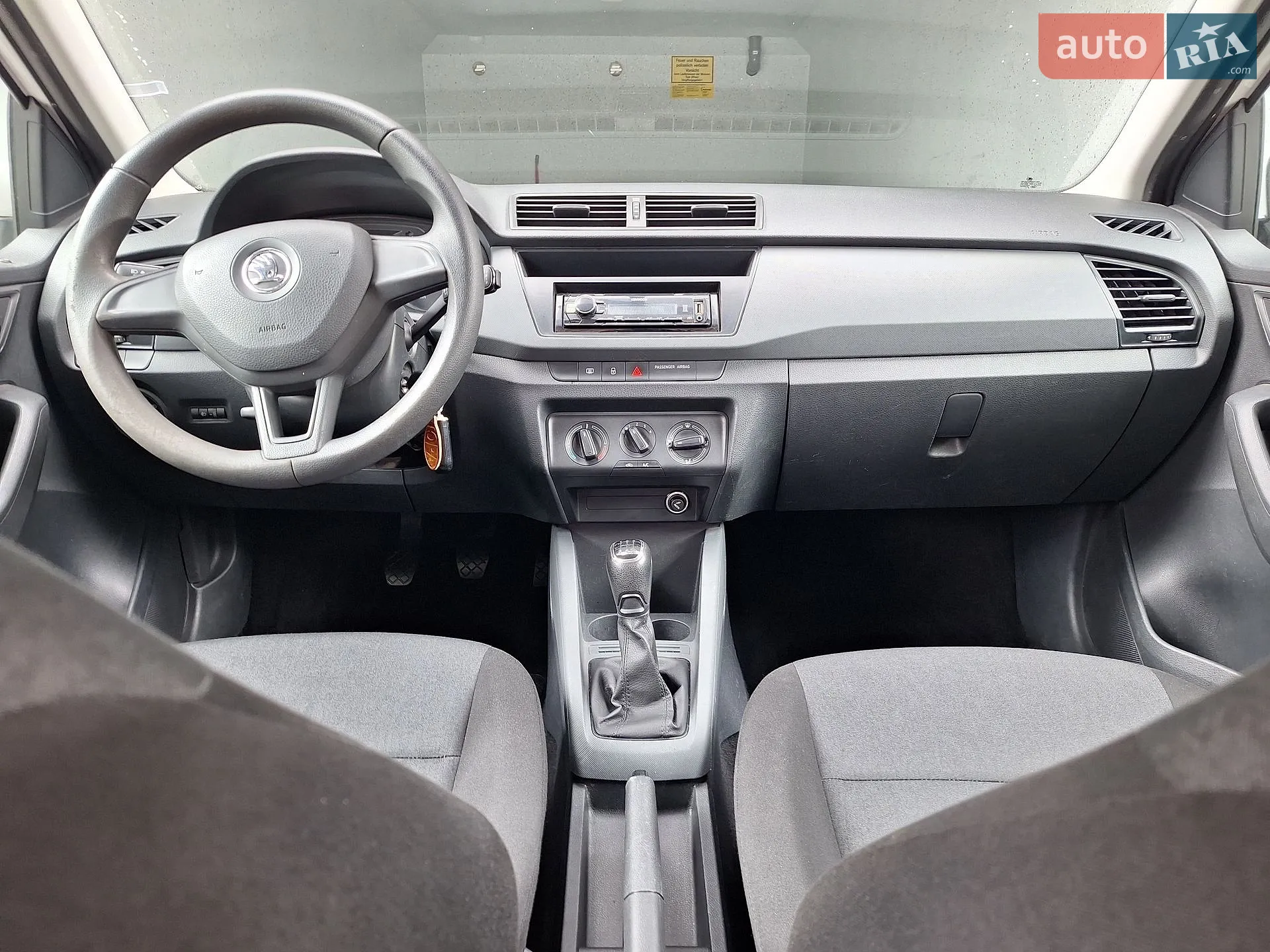 2016 Skoda Fabia - мініатюра 10