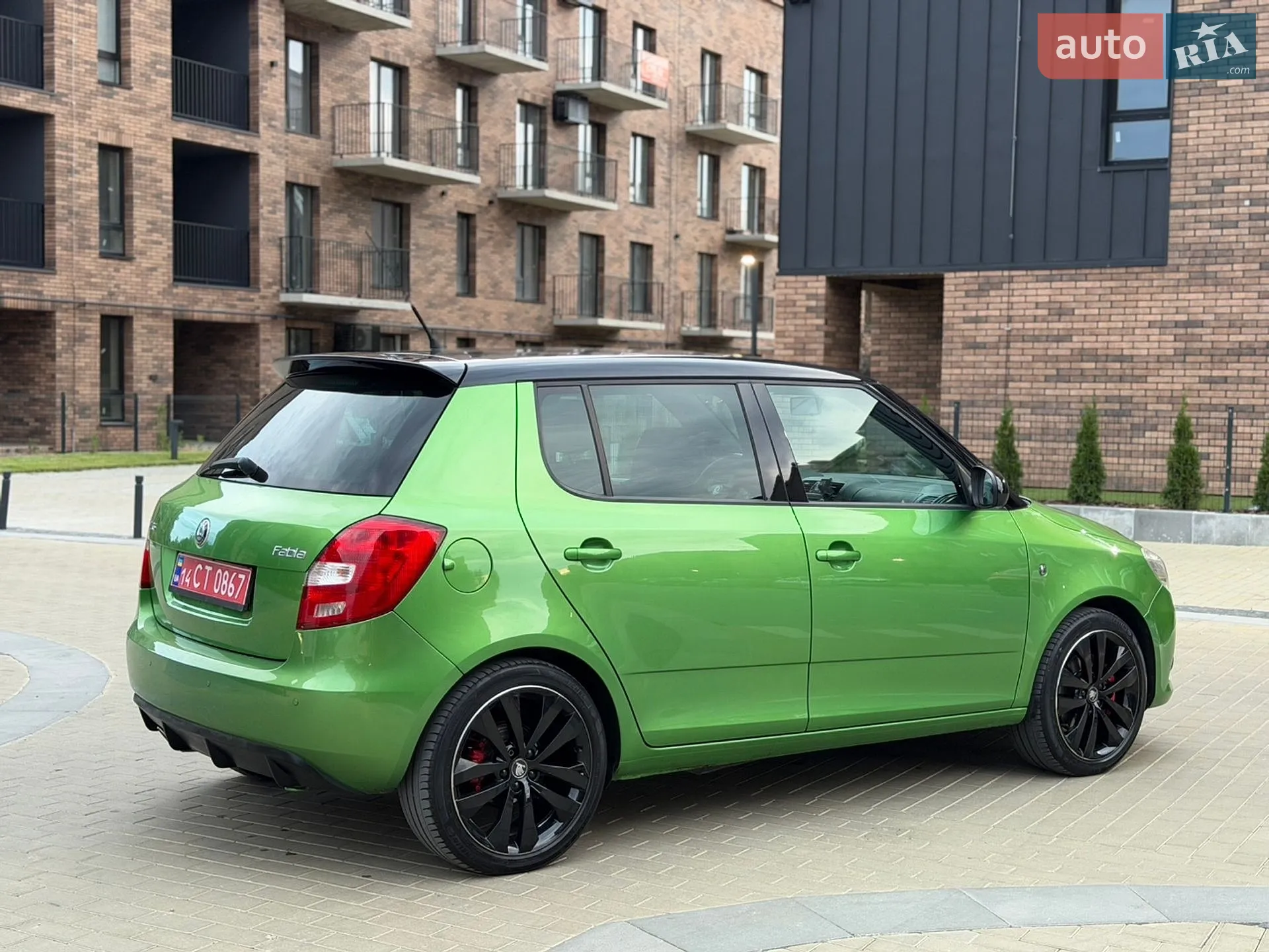 2010 Skoda Fabia - мініатюра 18