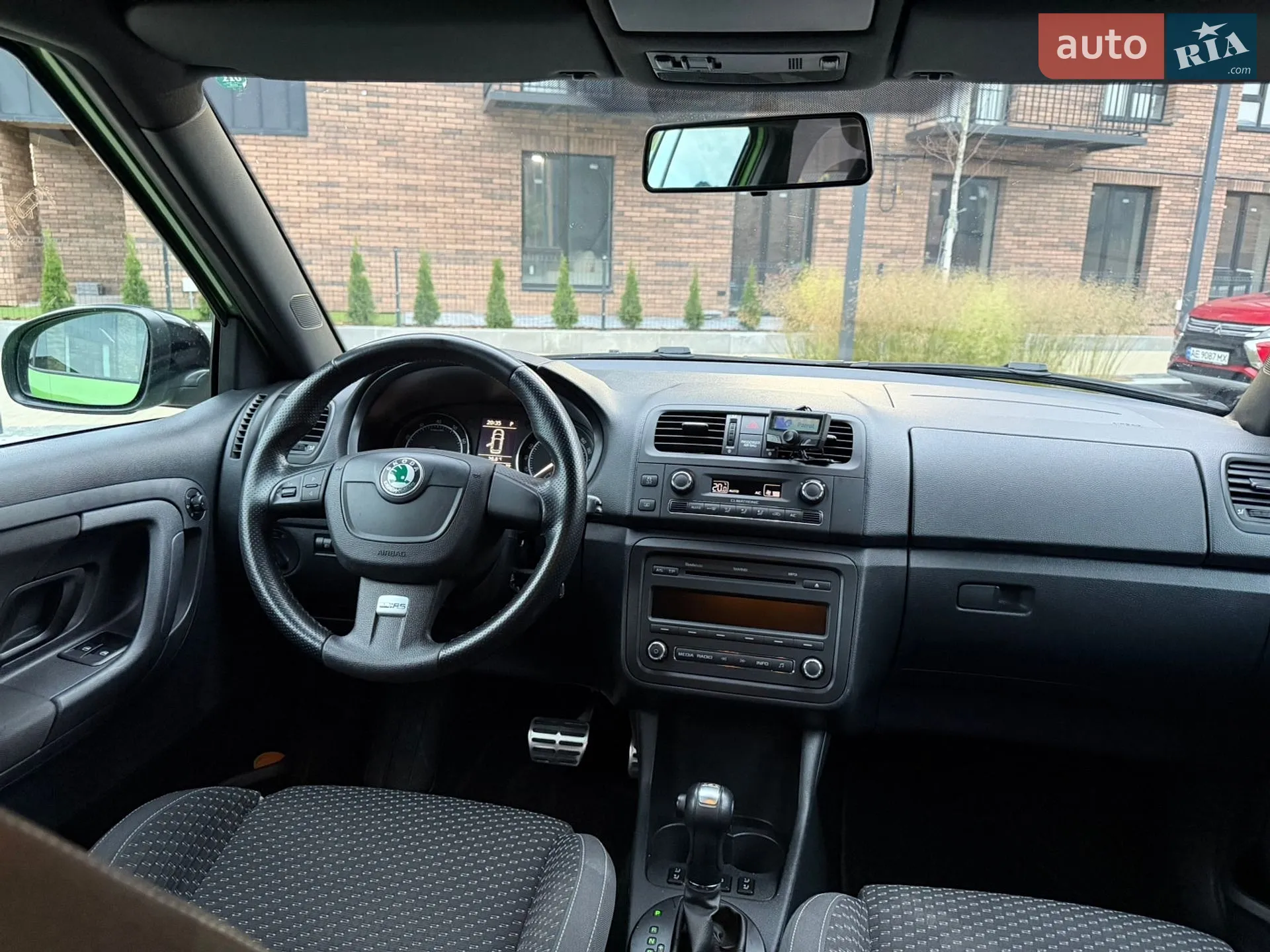 2010 Skoda Fabia - мініатюра 29