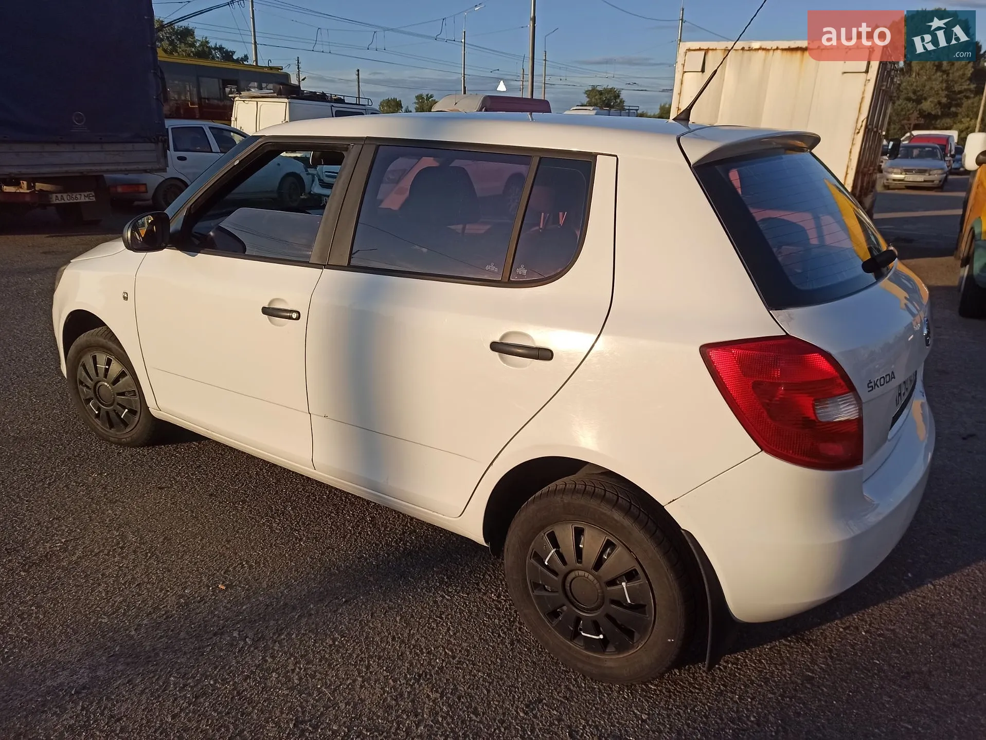 2011 Skoda Fabia - мініатюра 5