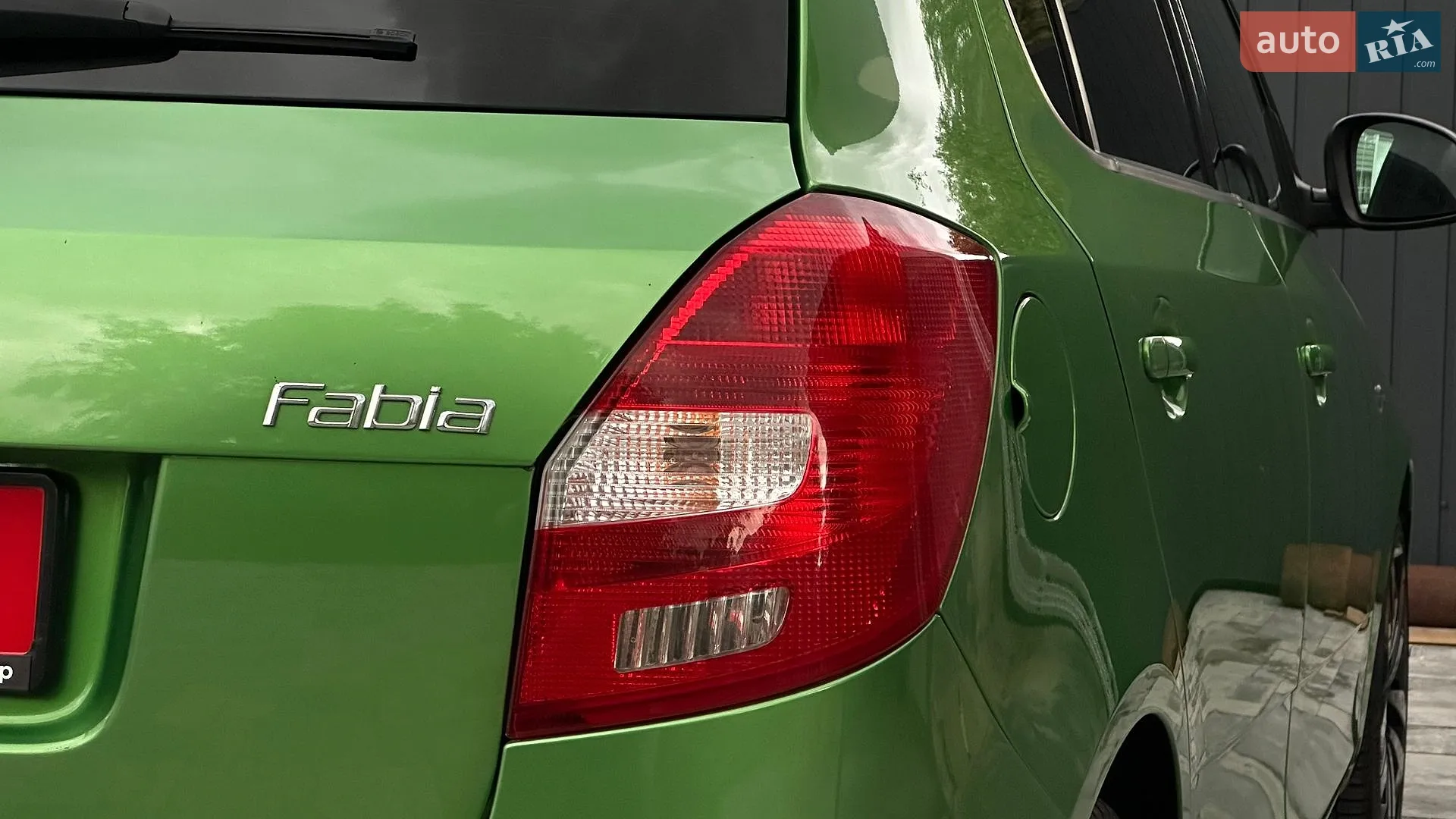 2010 Skoda Fabia - мініатюра 31