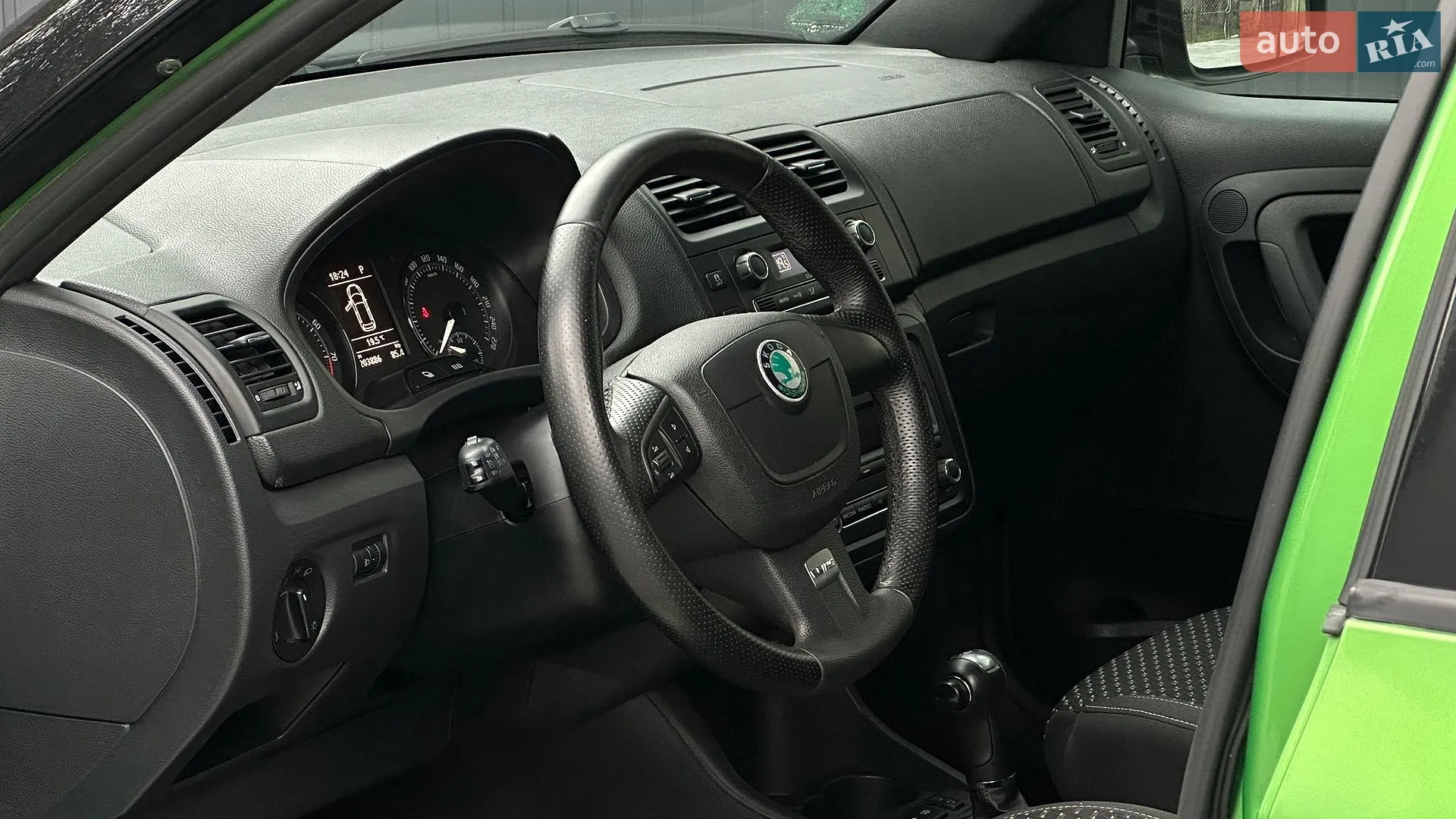 2010 Skoda Fabia - мініатюра 50