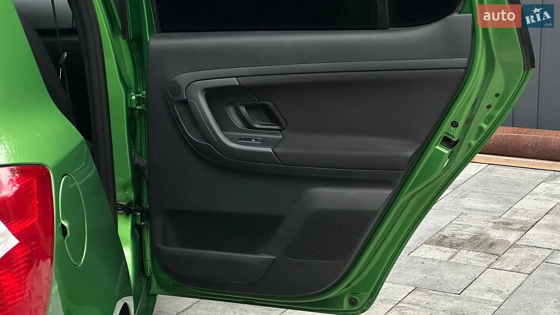 2010 Skoda Fabia - мініатюра 82
