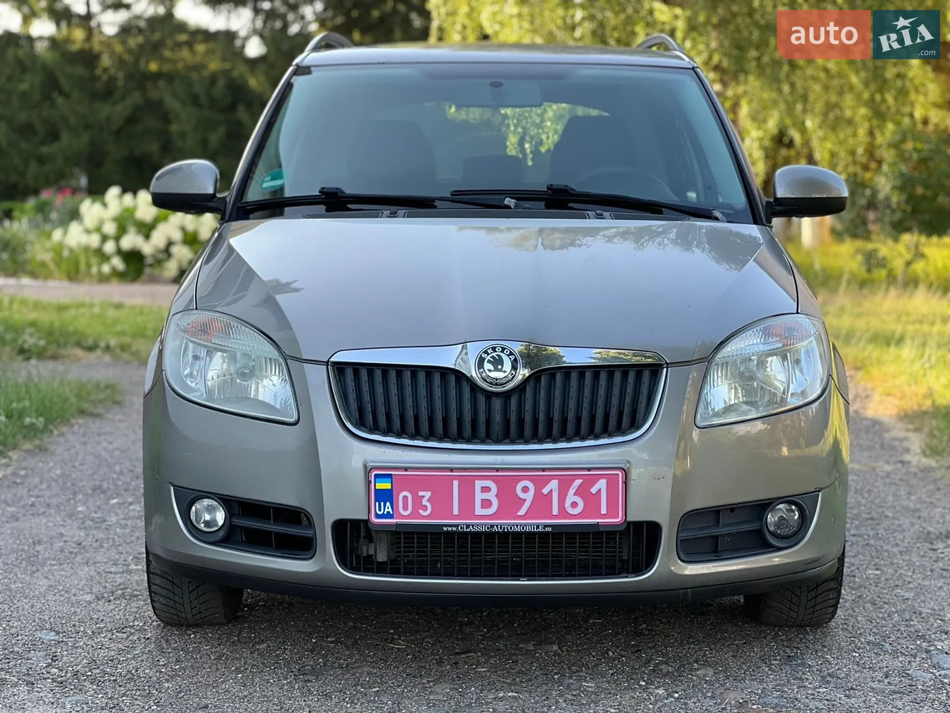 2010 Skoda Fabia - мініатюра 15