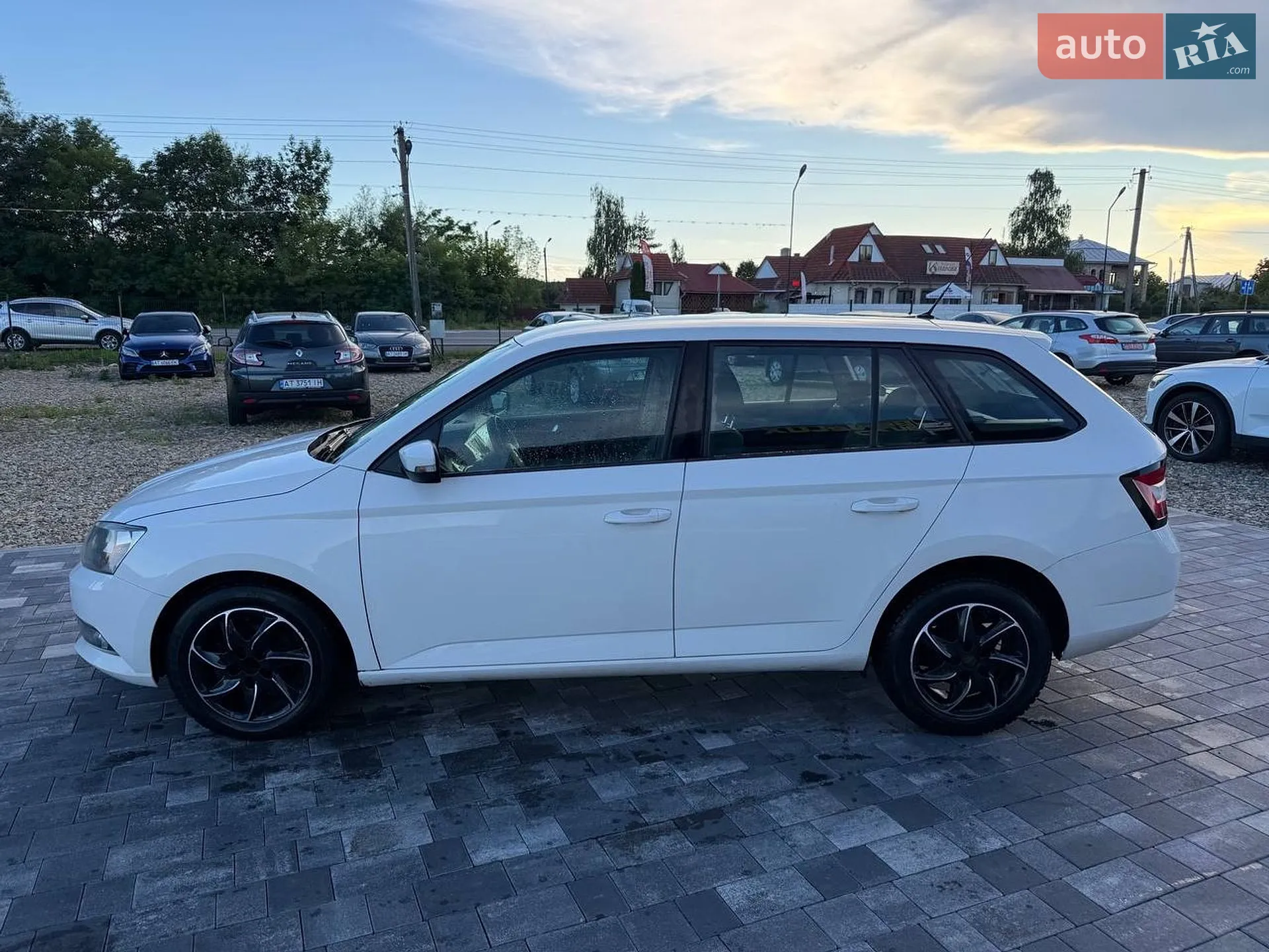 2015 Skoda Fabia - мініатюра 5