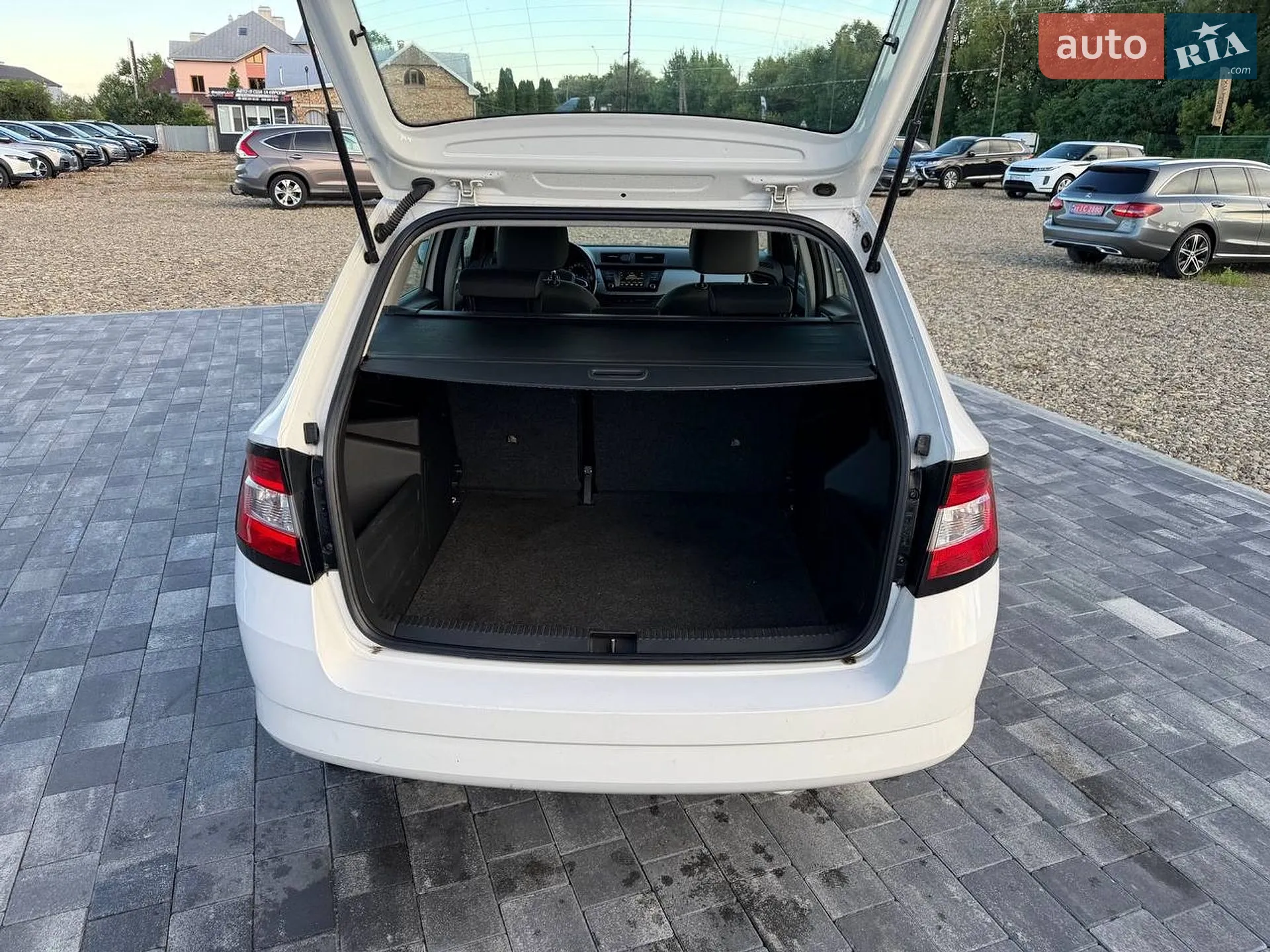 2015 Skoda Fabia - мініатюра 24