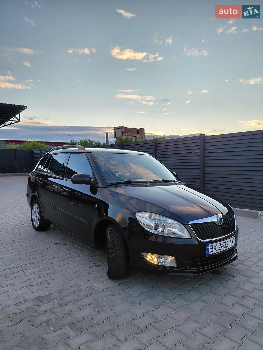 2010 Skoda Fabia - мініатюра 8