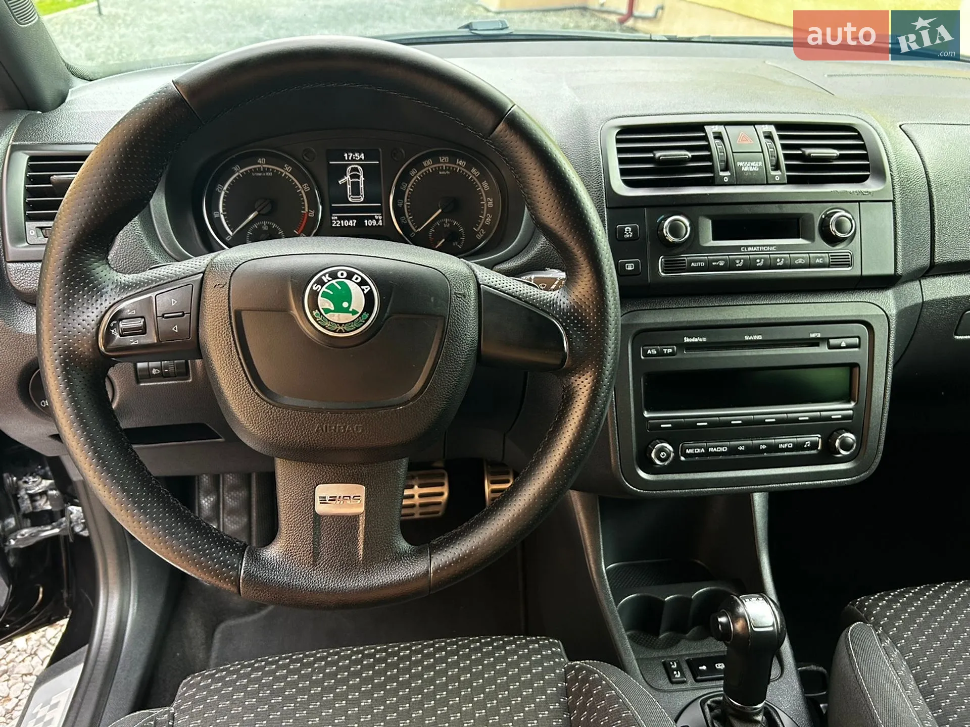 2012 Skoda Fabia - мініатюра 28