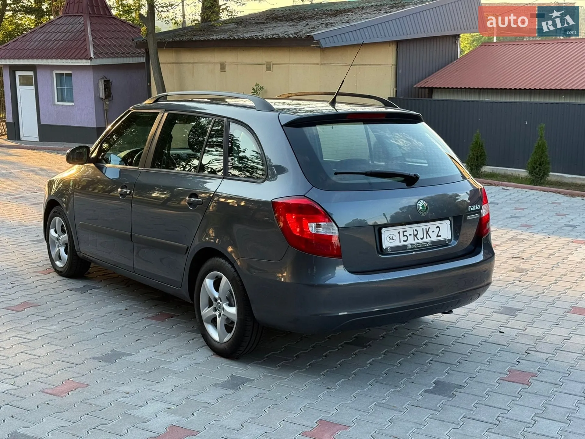 2011 Skoda Fabia - мініатюра 11