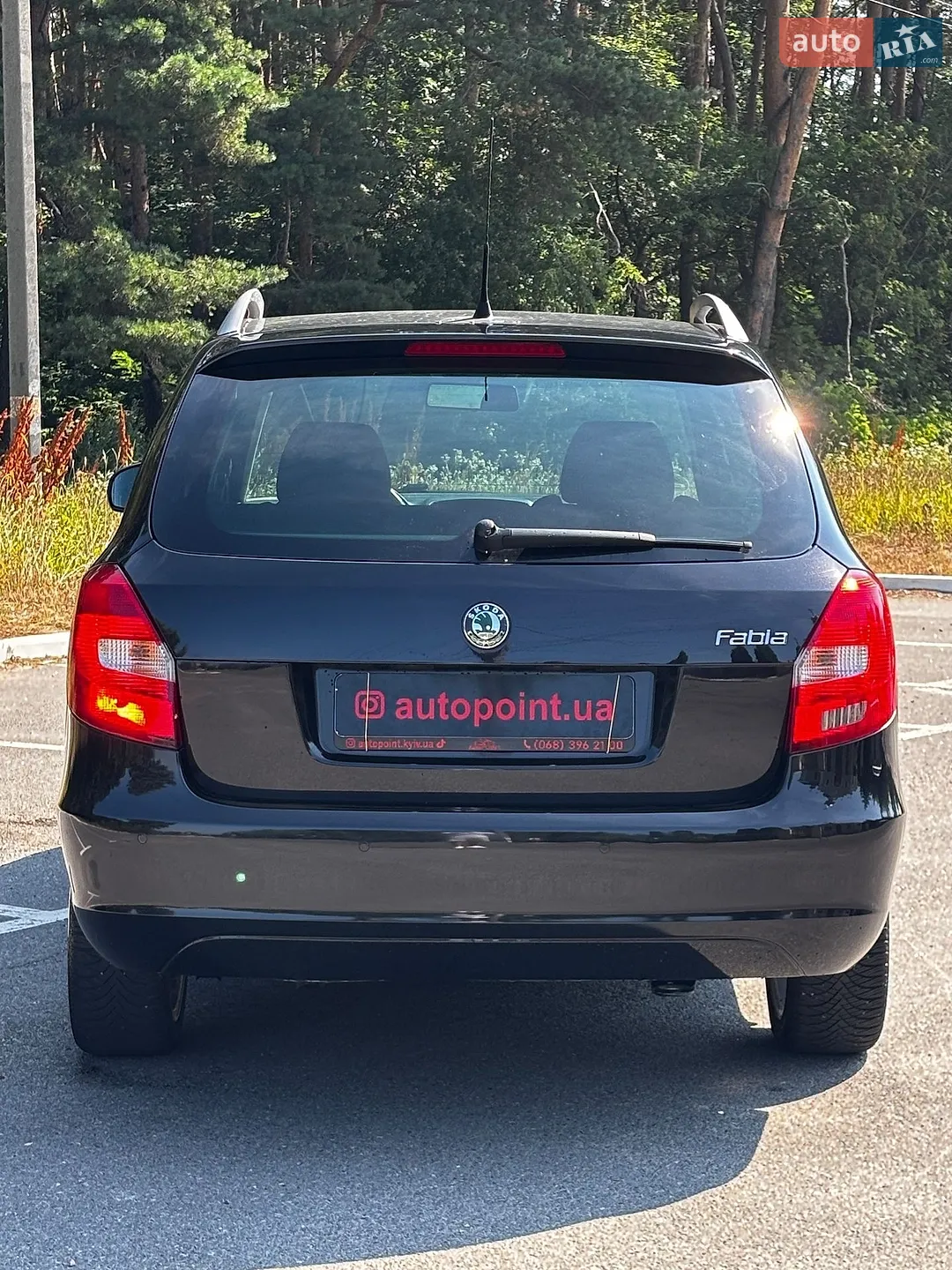 2010 Skoda Fabia - мініатюра 11