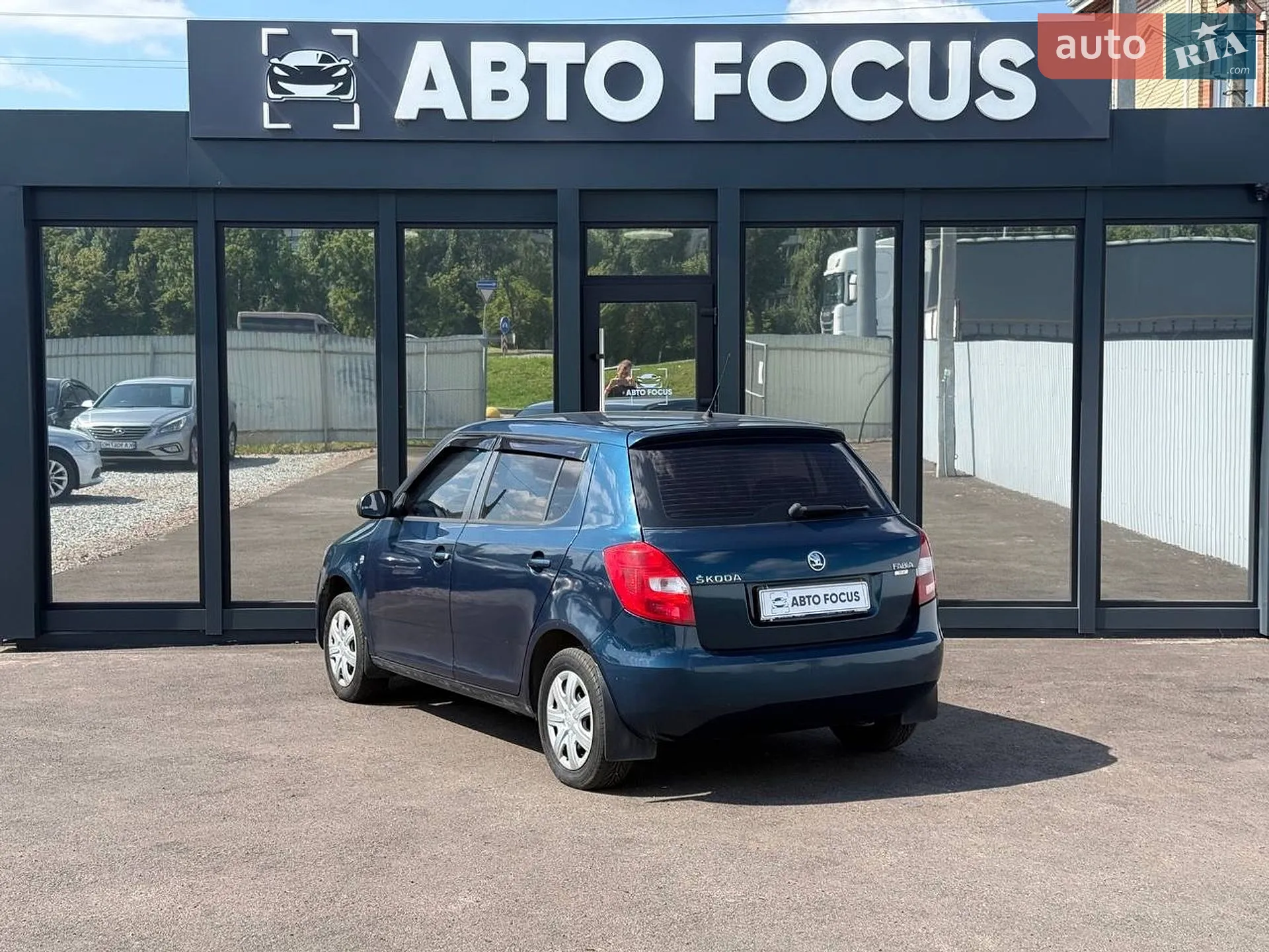 2011 Skoda Fabia - мініатюра 8