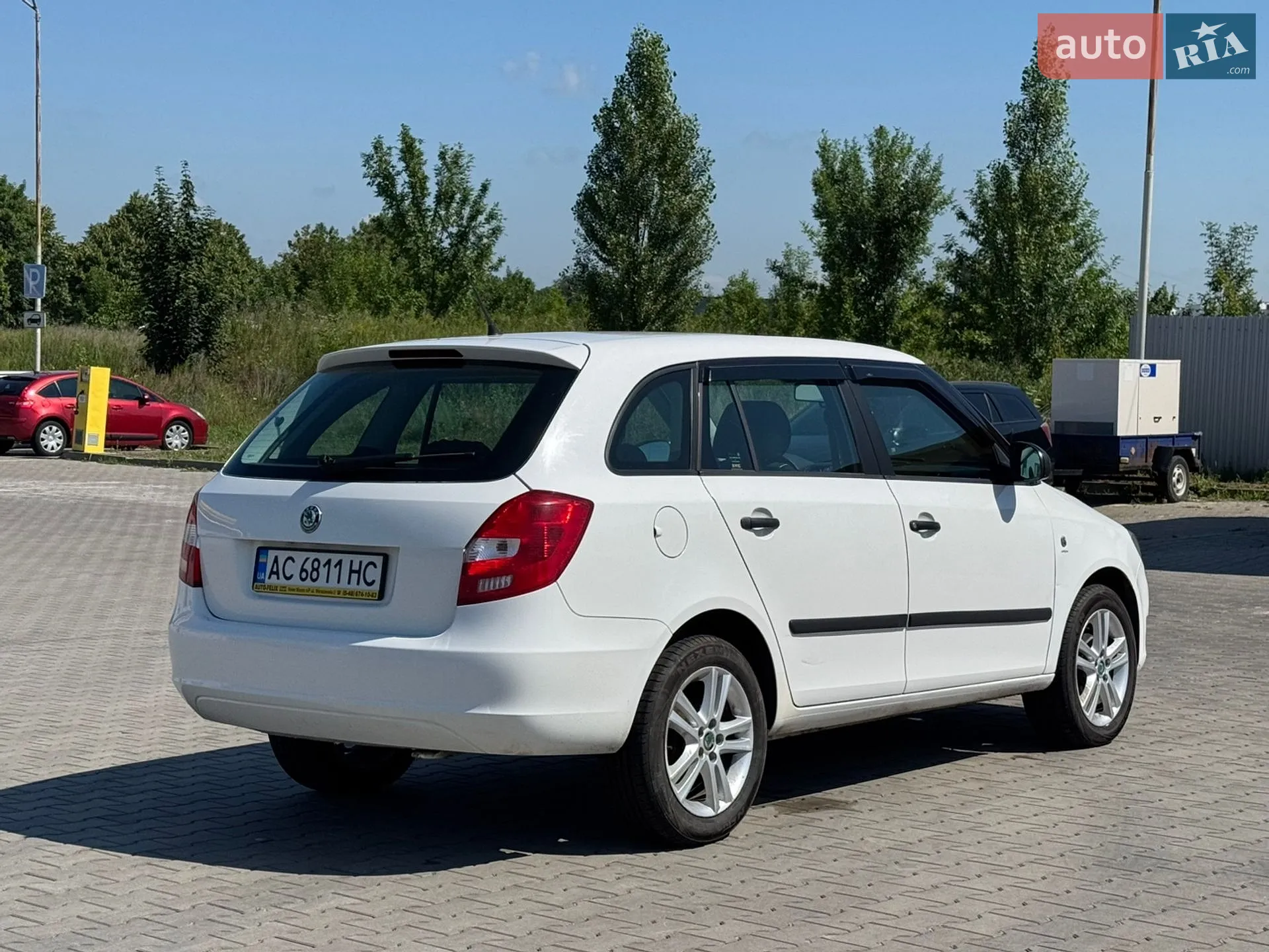 2010 Skoda Fabia - мініатюра 9