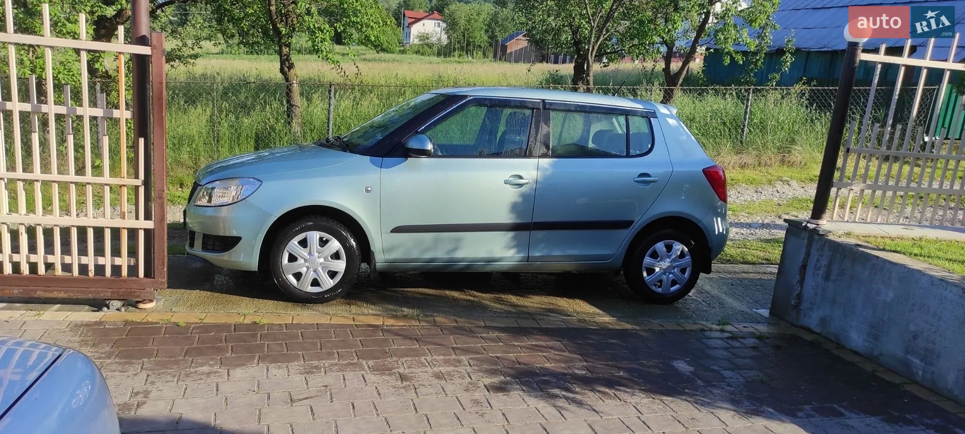 2010 Skoda Fabia - мініатюра 6