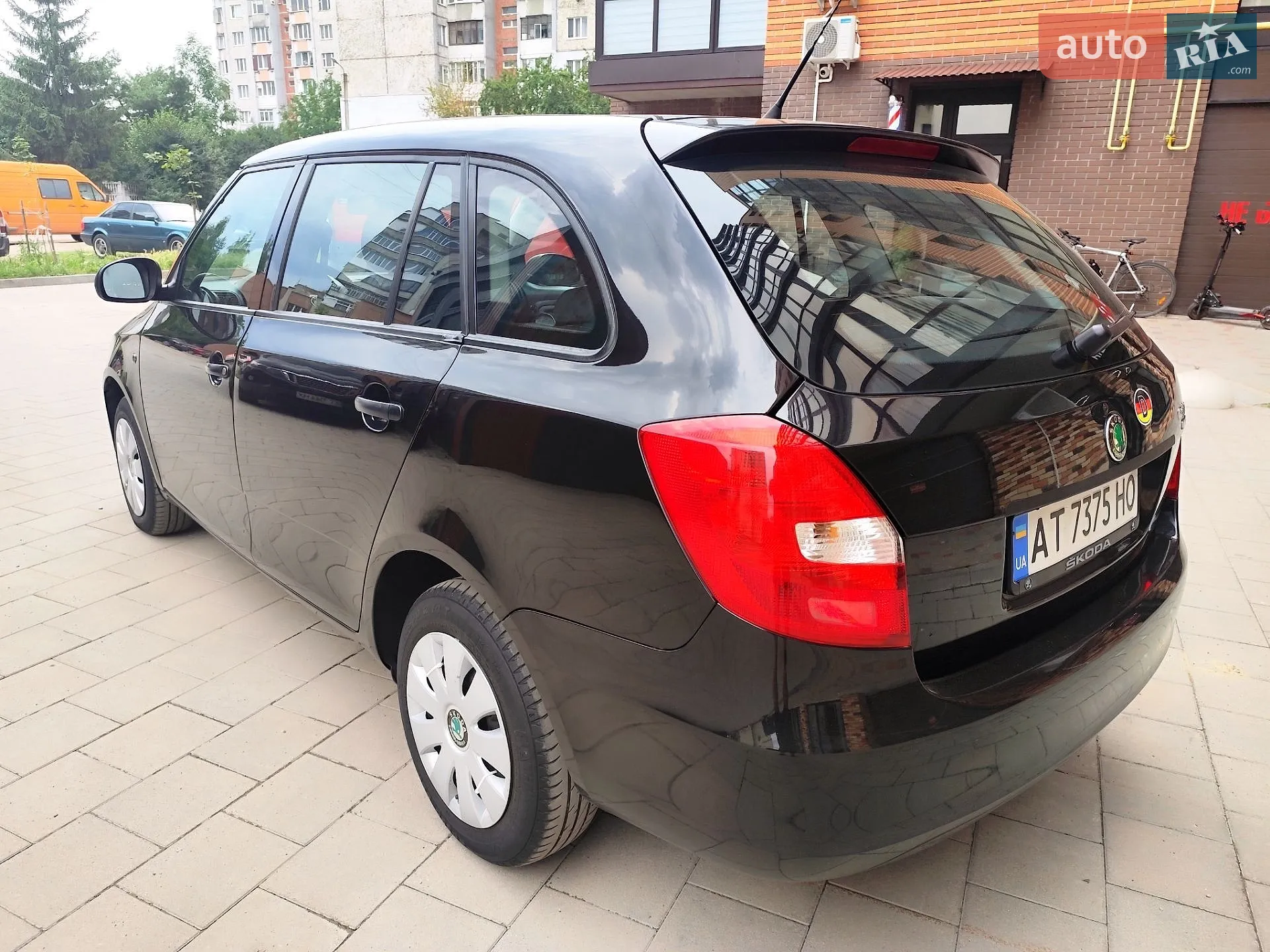 2010 Skoda Fabia - мініатюра 16