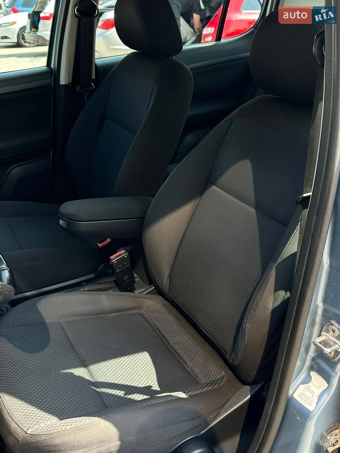 2010 Skoda Fabia - мініатюра 24