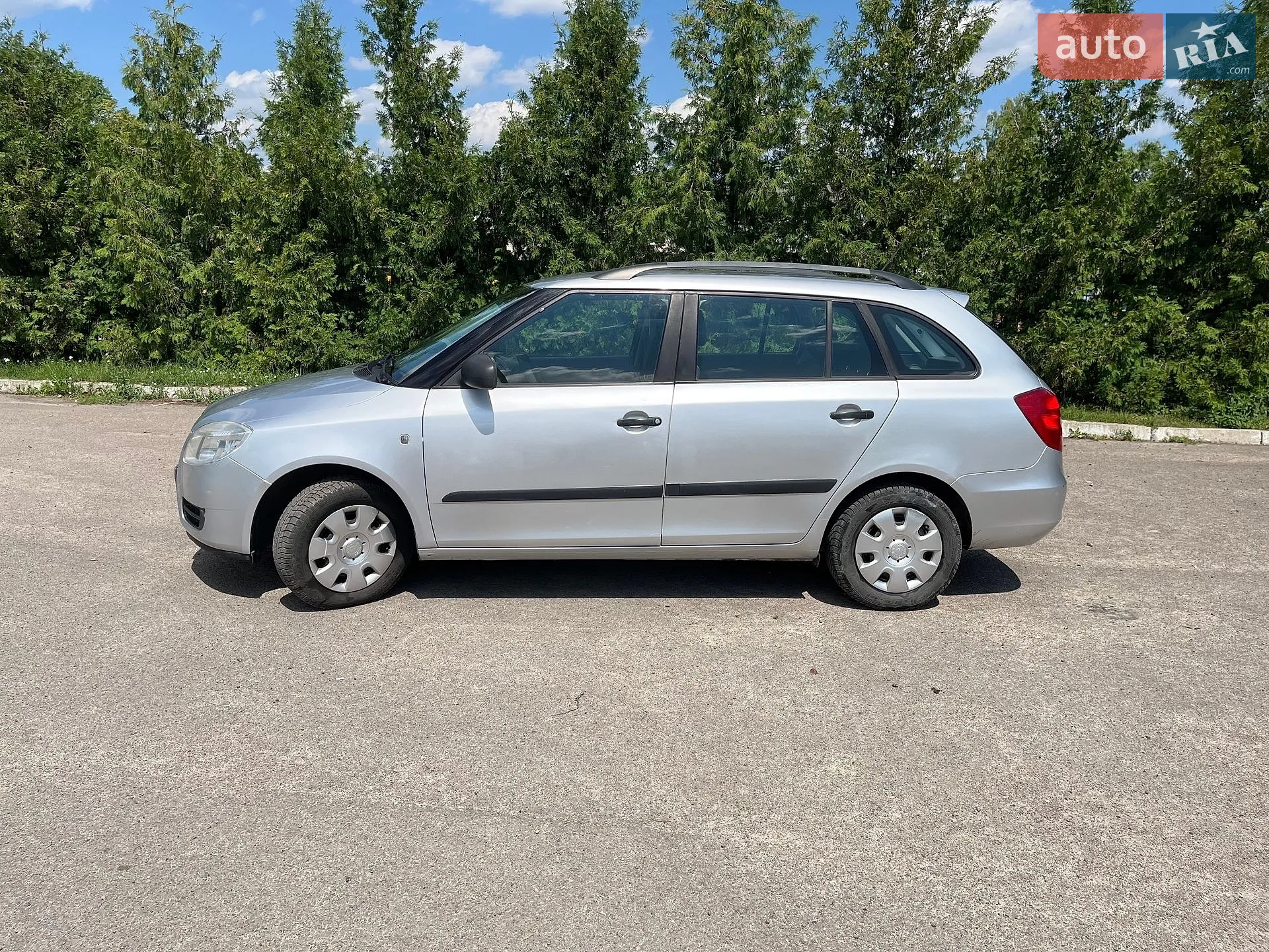 2010 Skoda Fabia - мініатюра 3