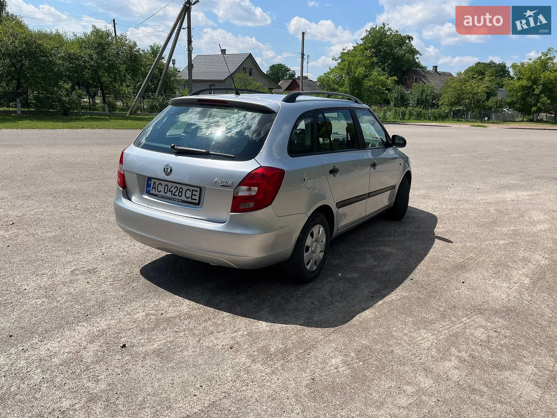 2010 Skoda Fabia - мініатюра 6