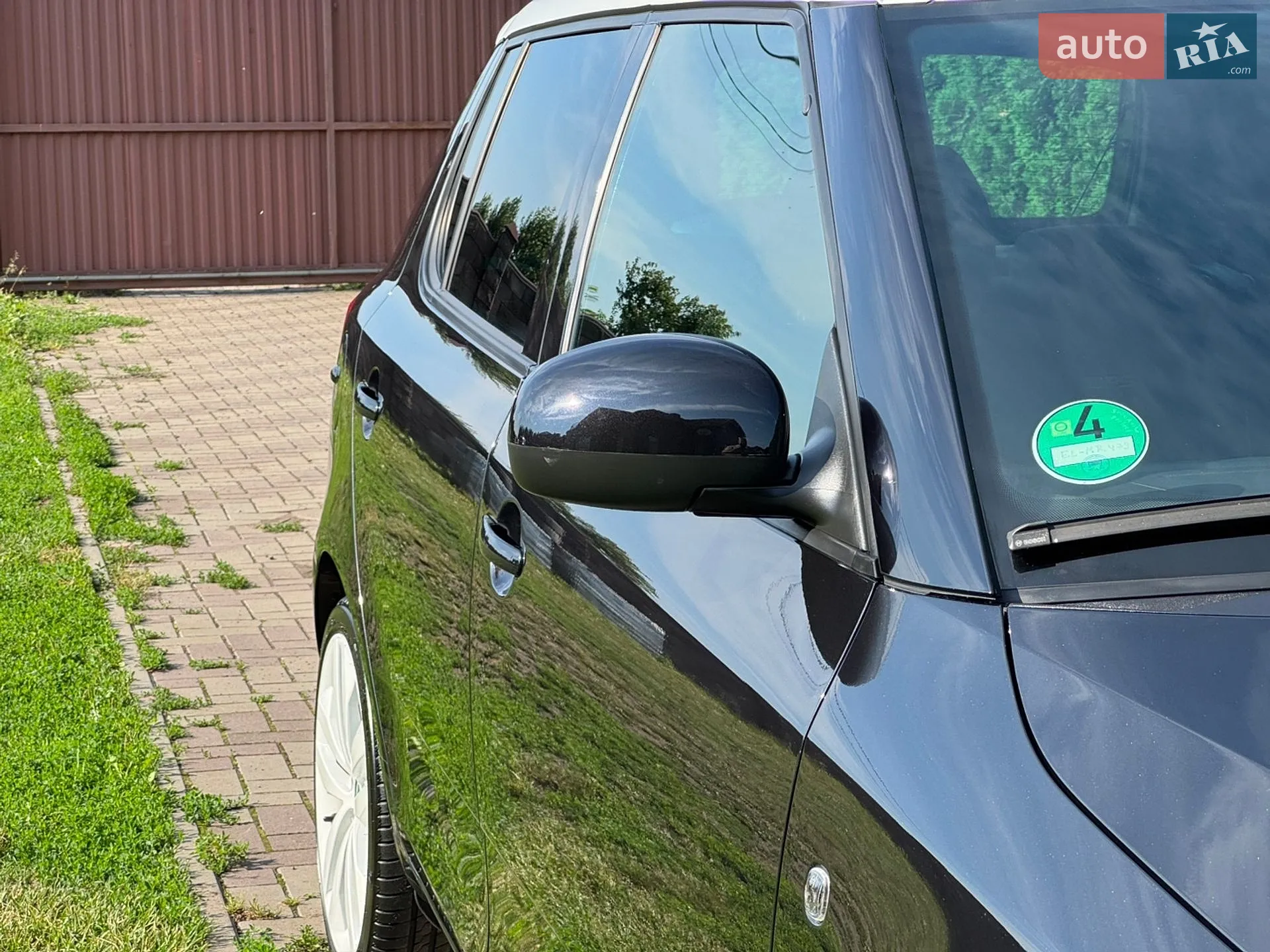 2010 Skoda Fabia - мініатюра 15