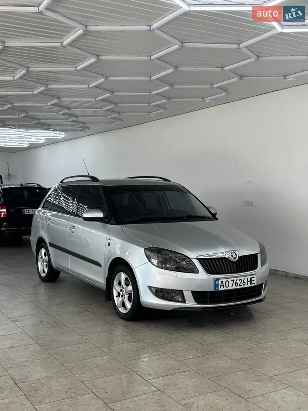2011 Skoda Fabia - мініатюра 4
