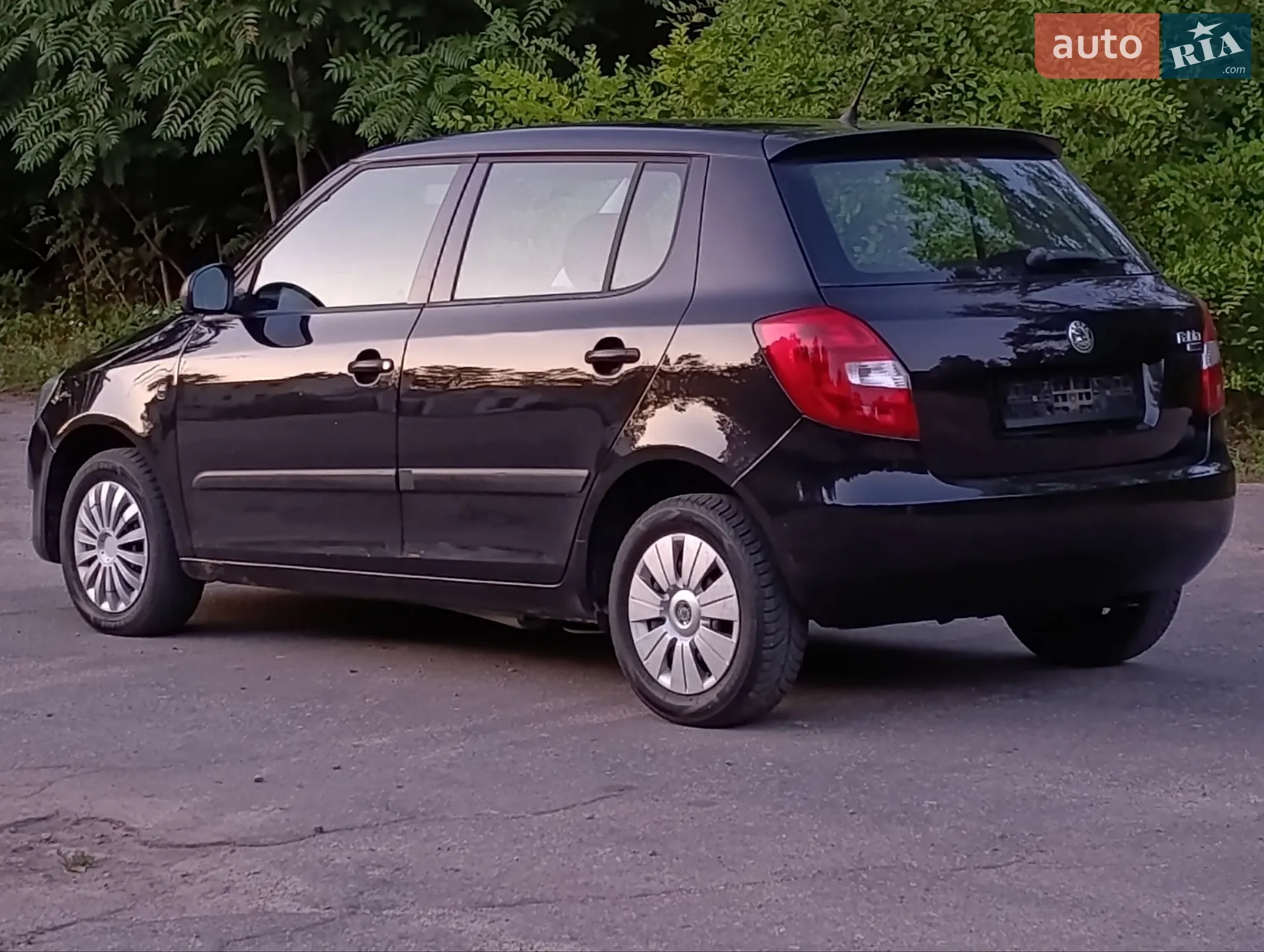 2010 Skoda Fabia - мініатюра 3
