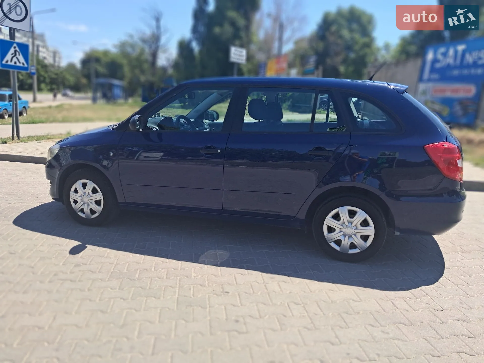 2014 Skoda Fabia - мініатюра 3