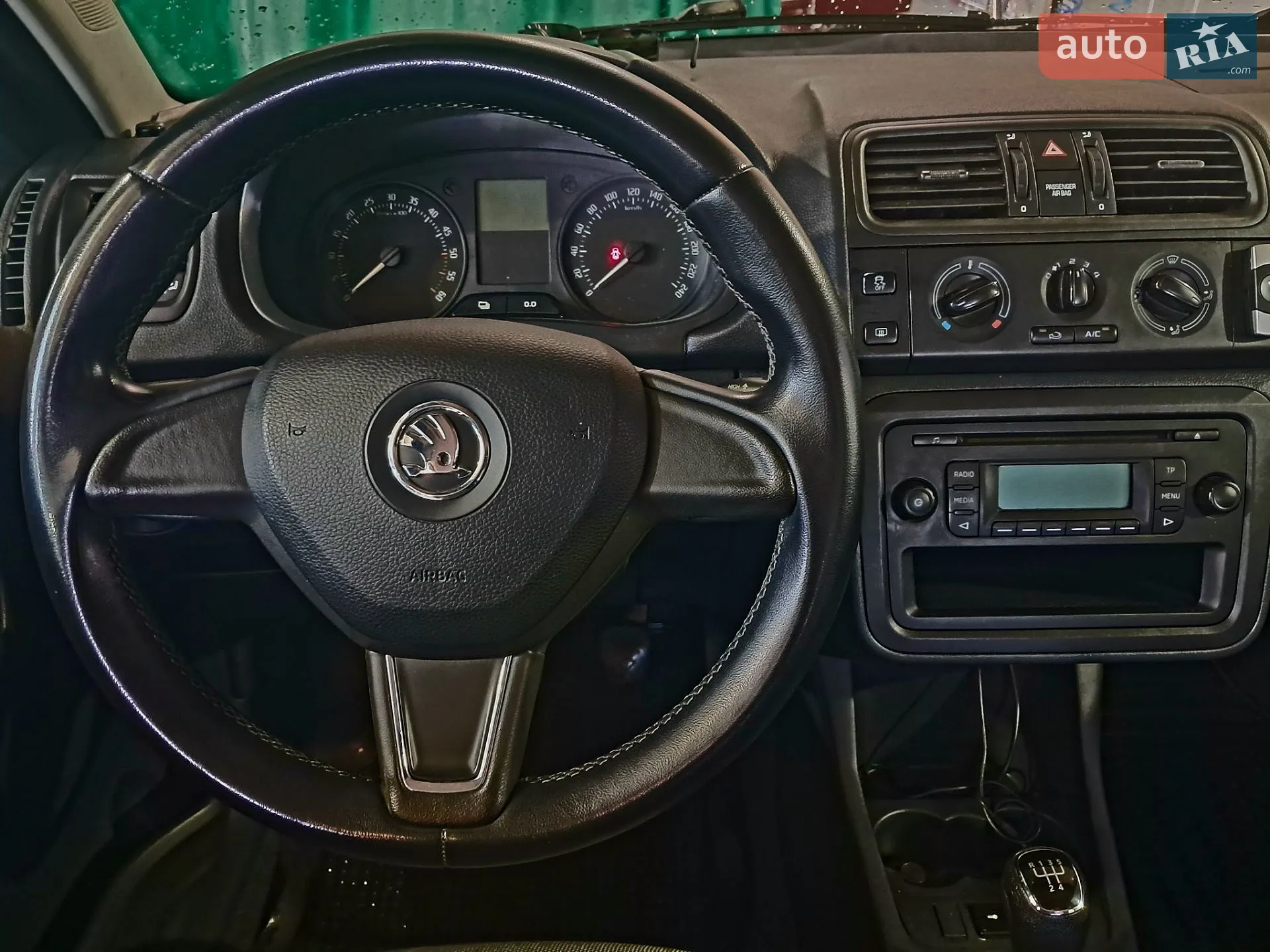 2014 Skoda Fabia - мініатюра 18