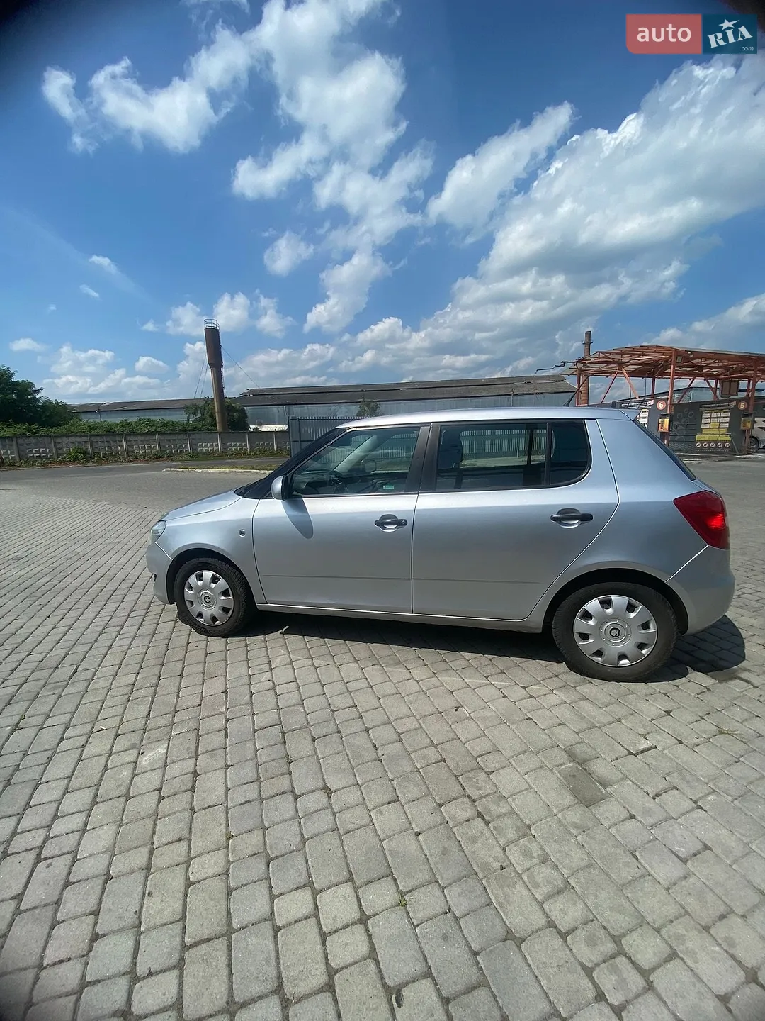 2012 Skoda Fabia - мініатюра 9
