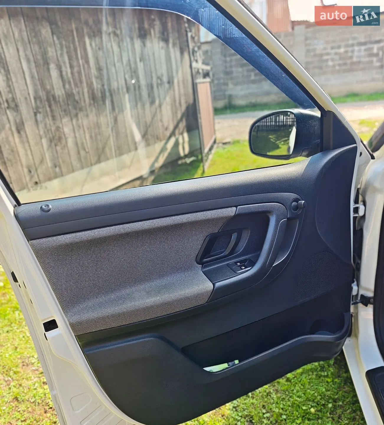 2014 Skoda Fabia - мініатюра 13