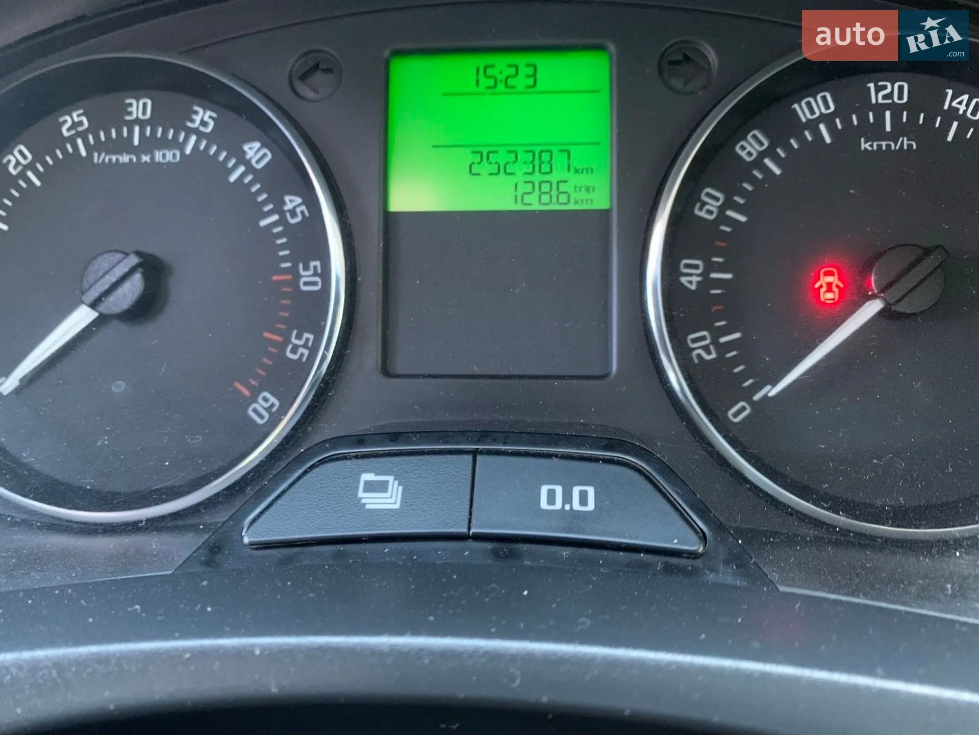 2012 Skoda Fabia - мініатюра 4