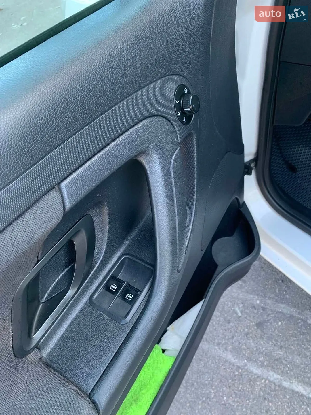 2012 Skoda Fabia - мініатюра 12
