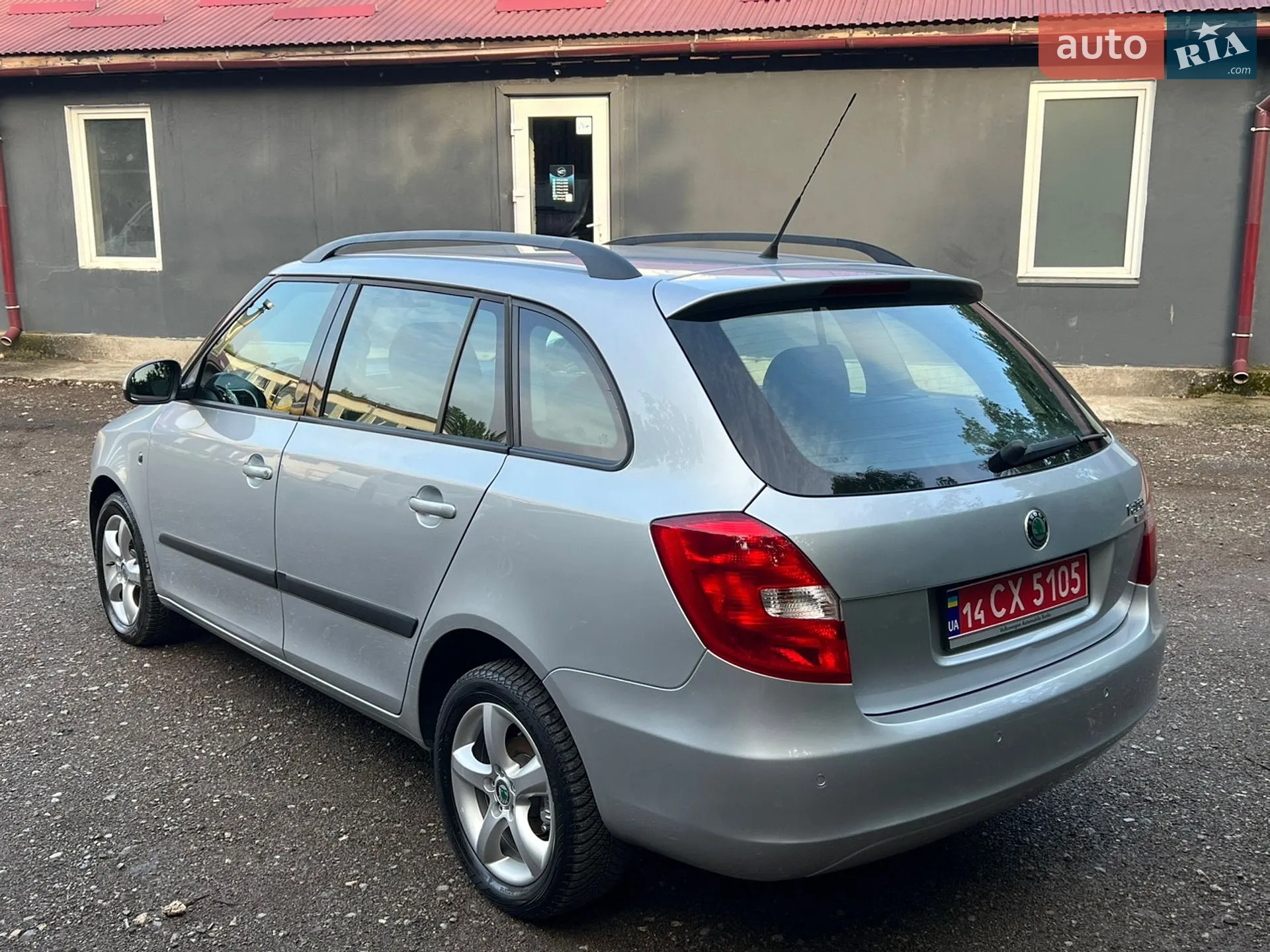 2010 Skoda Fabia - мініатюра 22