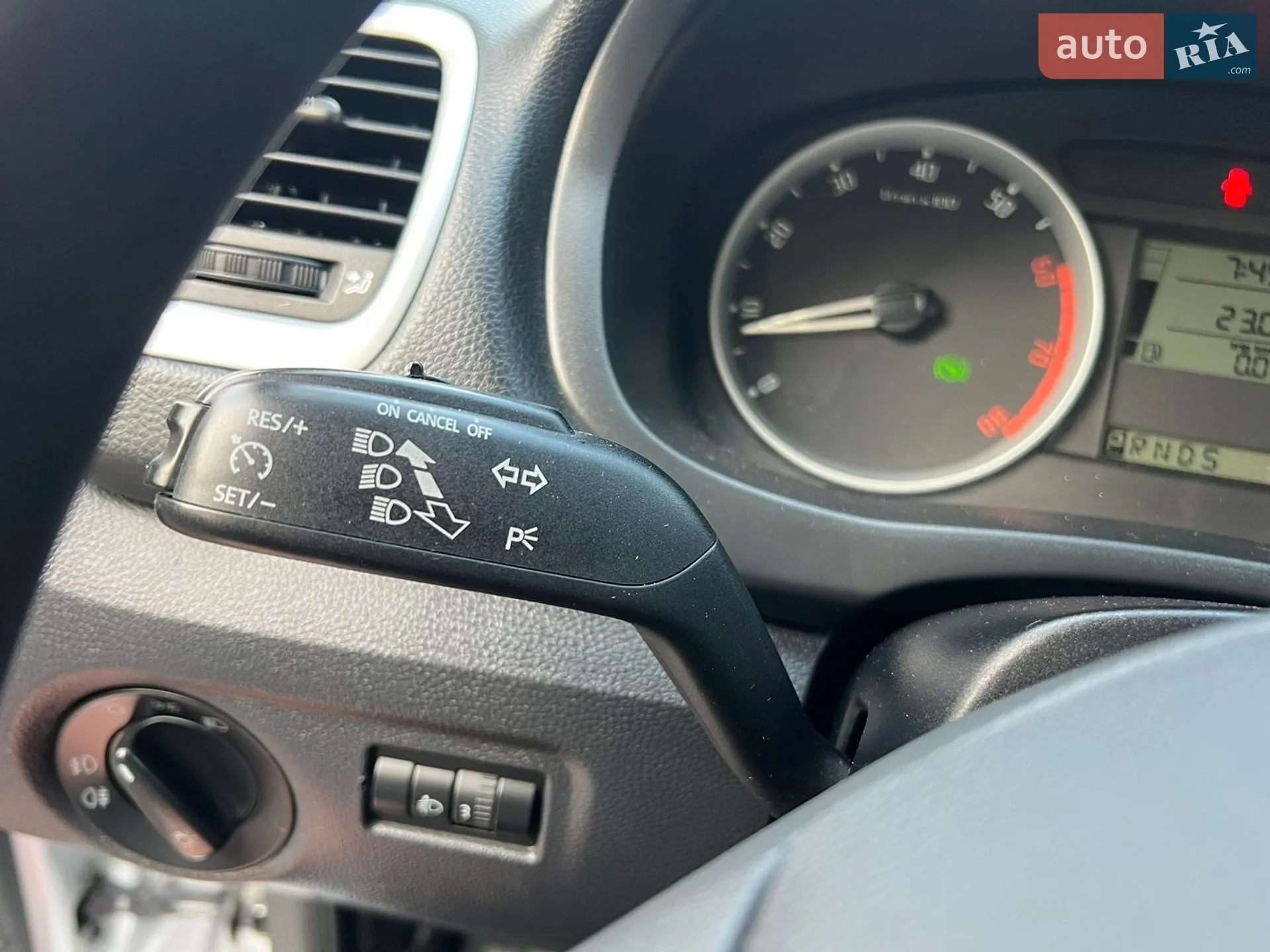 2010 Skoda Fabia - мініатюра 49