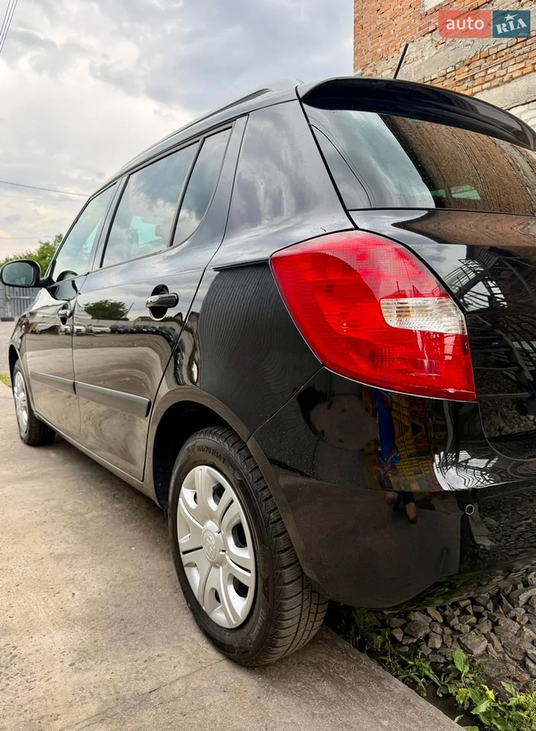 2012 Skoda Fabia - мініатюра 11