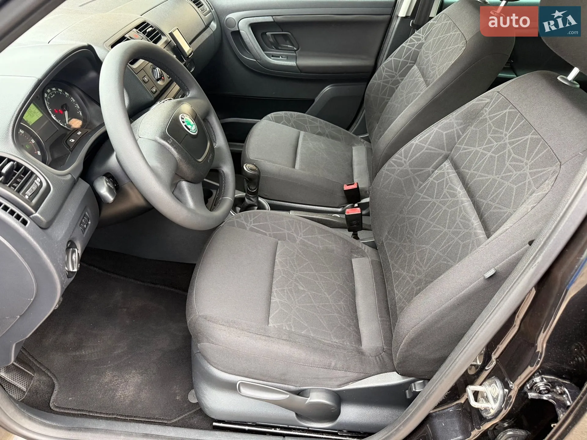 2012 Skoda Fabia - мініатюра 21