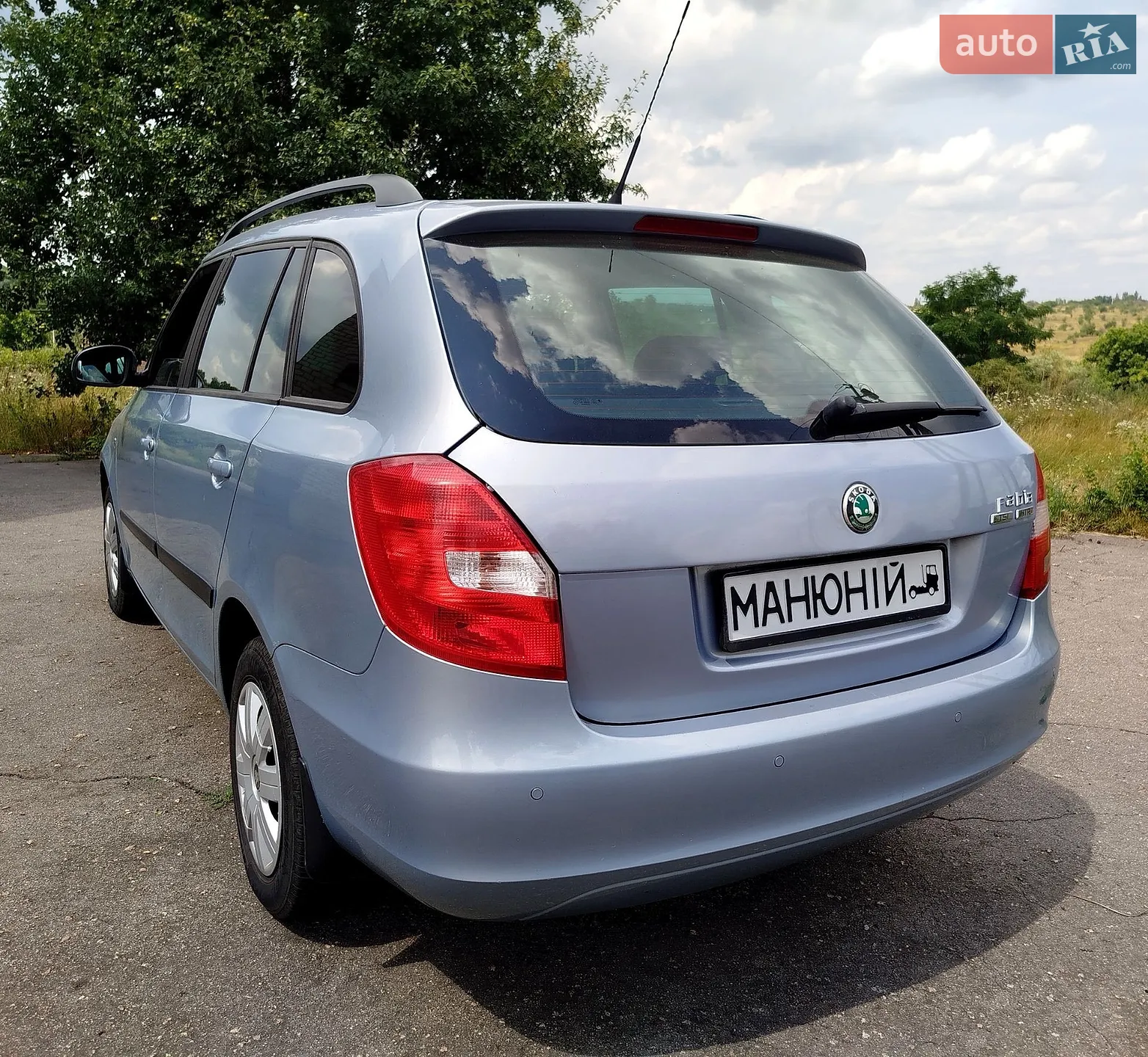 2010 Skoda Fabia - мініатюра 11