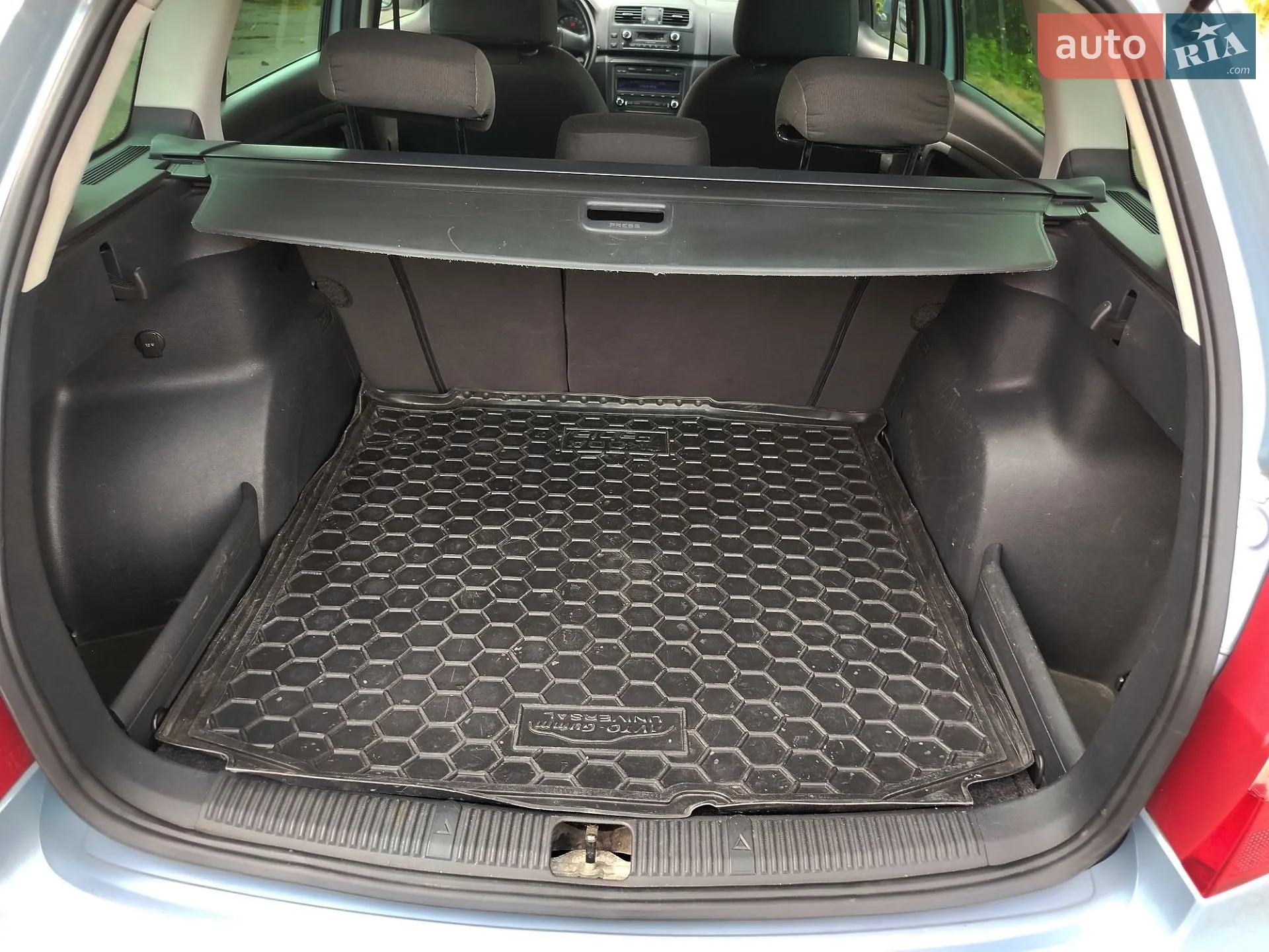 2010 Skoda Fabia - мініатюра 25