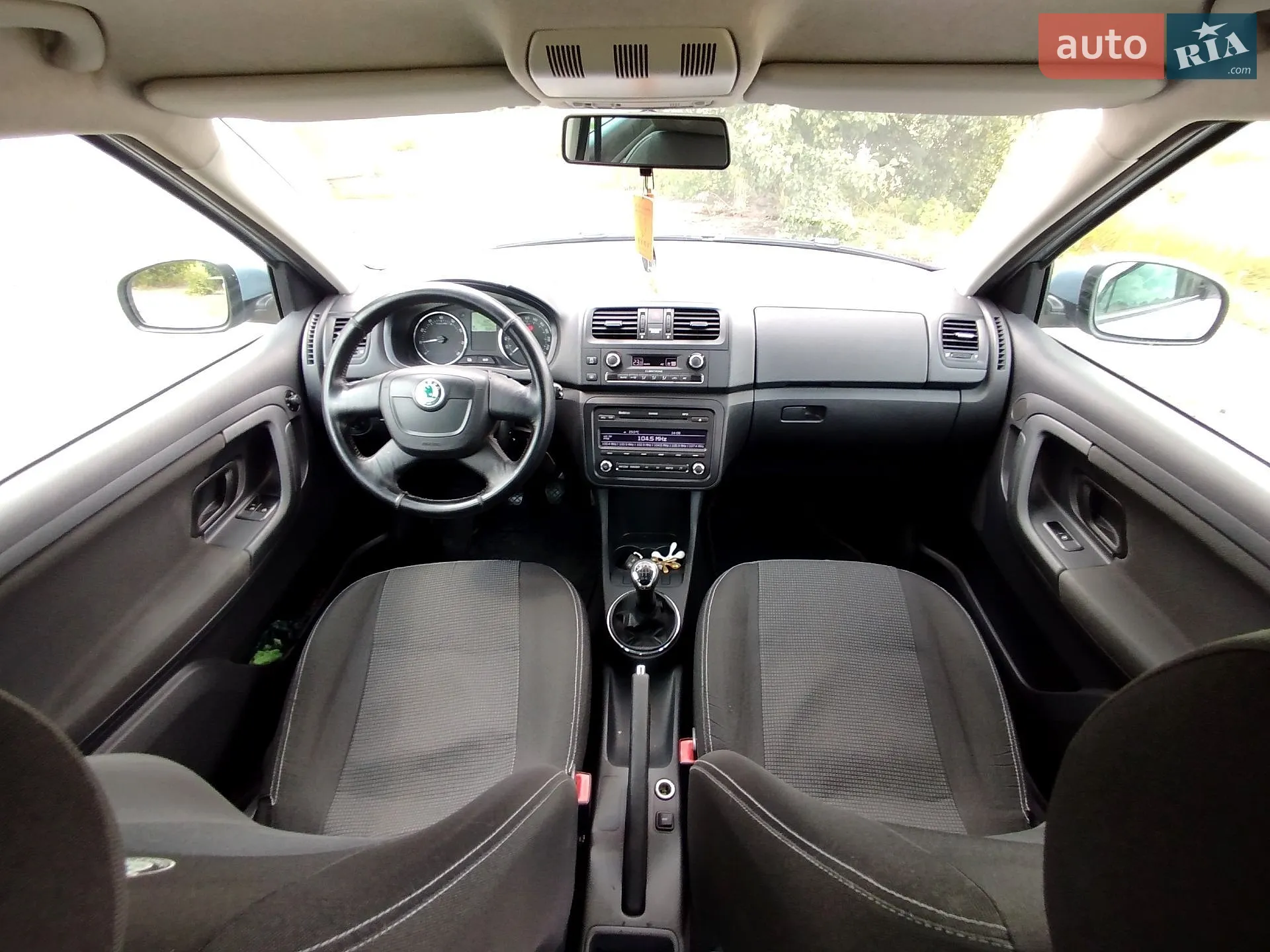 2010 Skoda Fabia - мініатюра 43