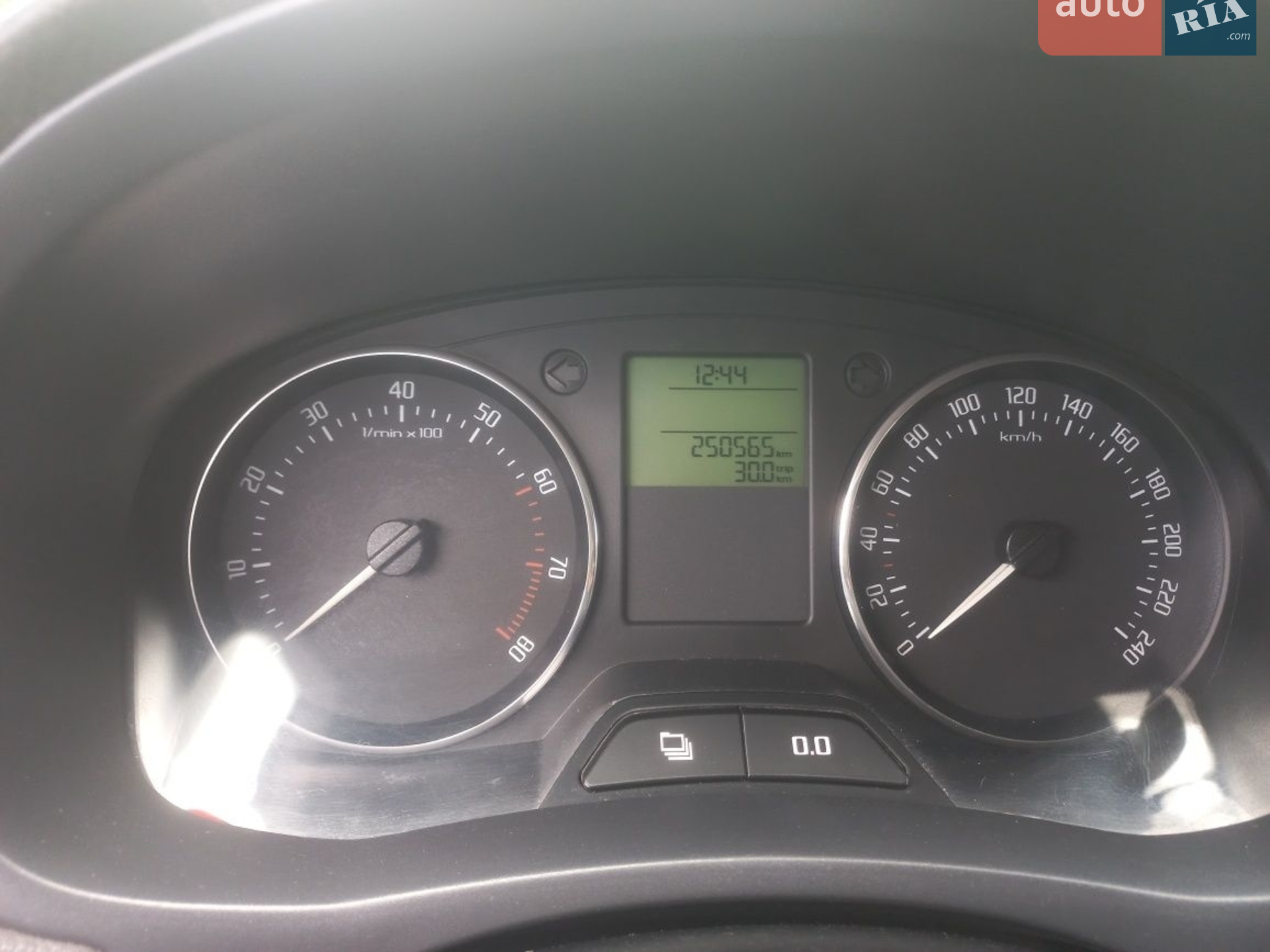 2012 Skoda Fabia - мініатюра 8