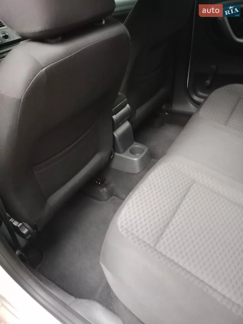 2011 Skoda Fabia - мініатюра 20