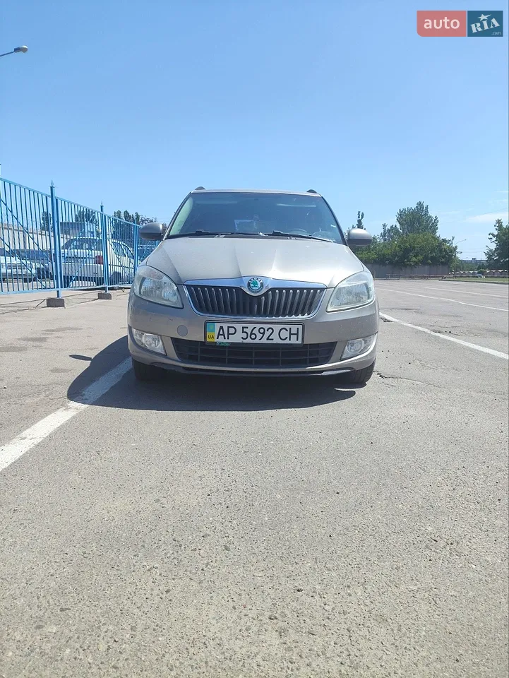 2012 Skoda Fabia - мініатюра 16