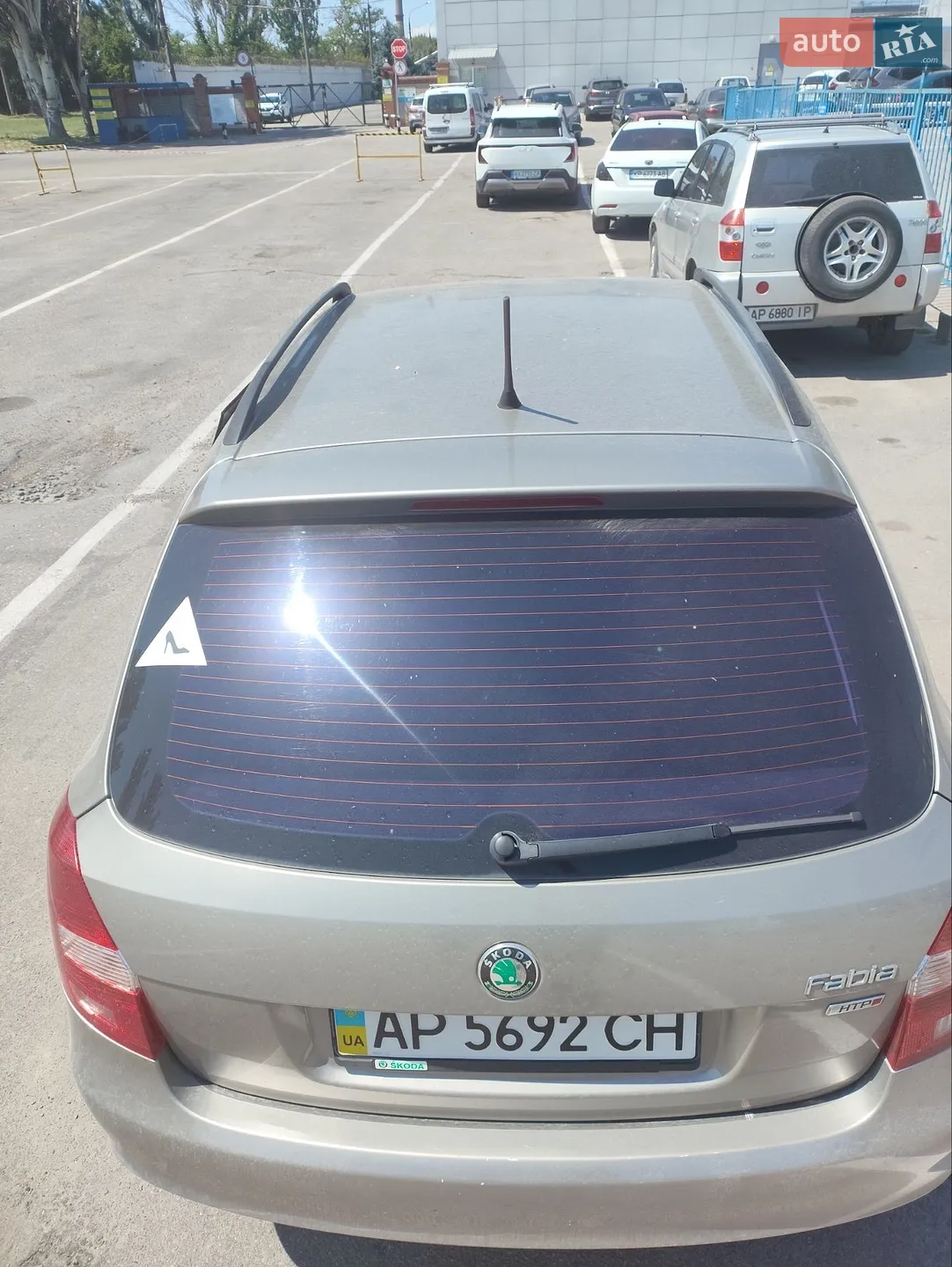 2012 Skoda Fabia - мініатюра 8